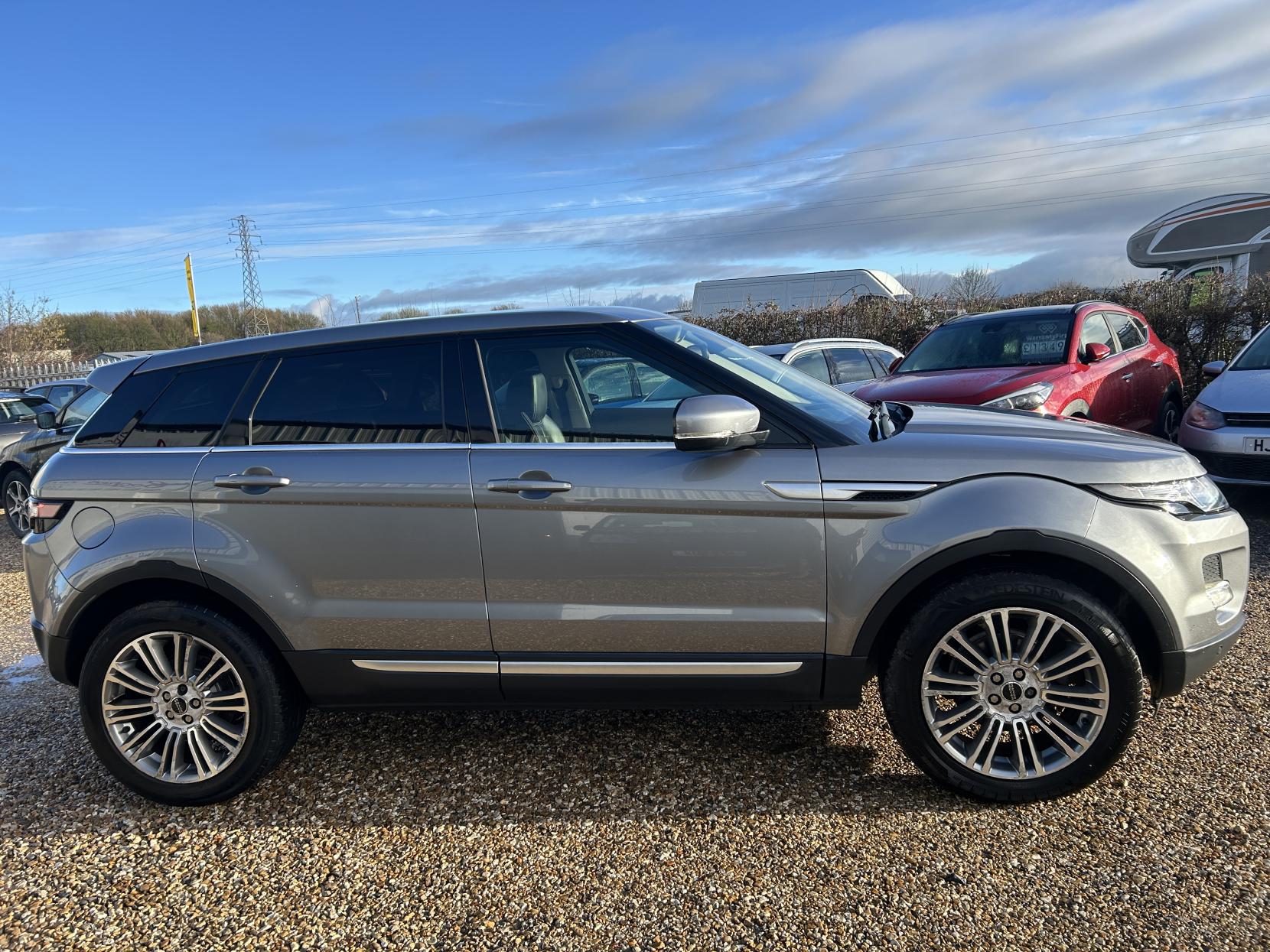 Land Rover Range Rover Evoque 2.2 SD4 Prestige SUV 5dr Diesel Auto 4WD Euro 5 (190 ps)