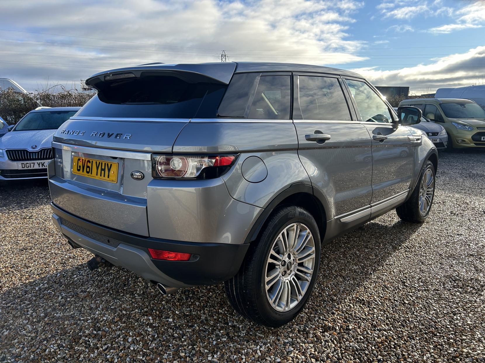 Land Rover Range Rover Evoque 2.2 SD4 Prestige SUV 5dr Diesel Auto 4WD Euro 5 (190 ps)