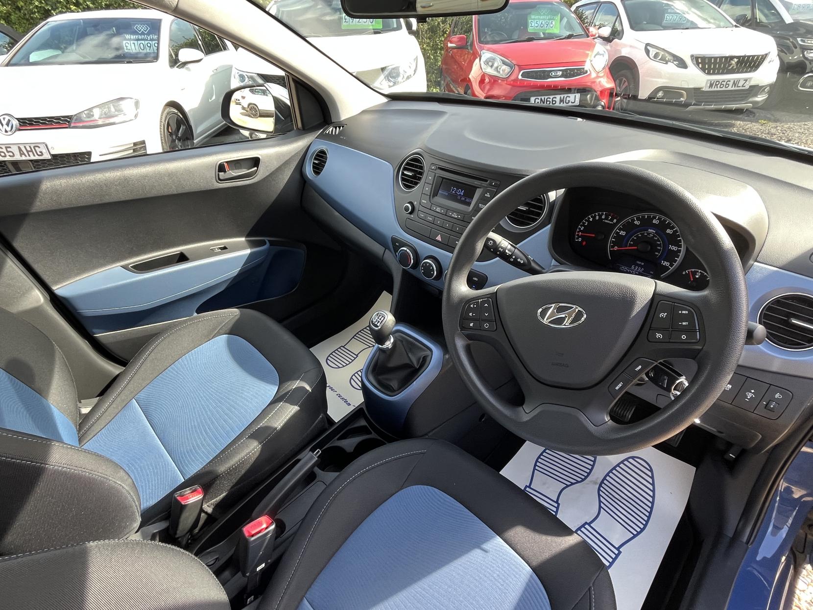 Hyundai i10 1.0 SE Hatchback 5dr Petrol Manual Euro 5 (66 ps)