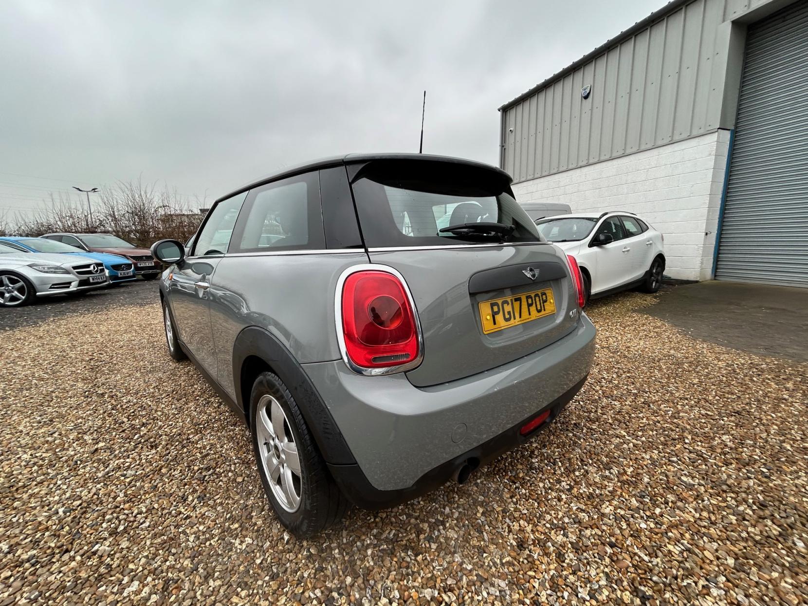 MINI Hatch 1.2 One Hatchback 3dr Petrol Manual Euro 6 (s/s) (102 ps)