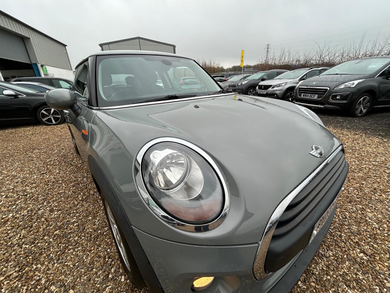 MINI Hatch 1.2 One Hatchback 3dr Petrol Manual Euro 6 (s/s) (102 ps)