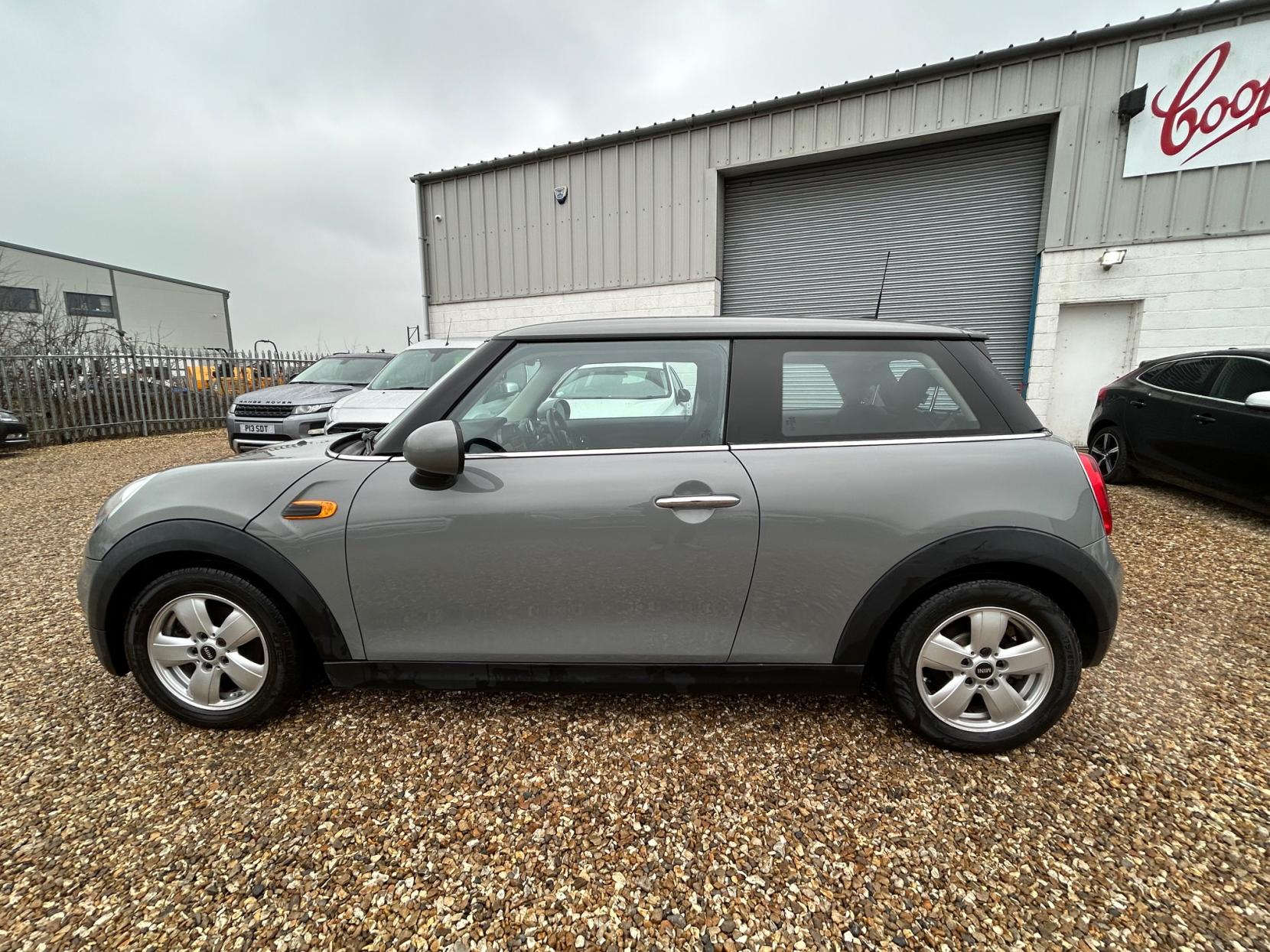 MINI Hatch 1.2 One Hatchback 3dr Petrol Manual Euro 6 (s/s) (102 ps)