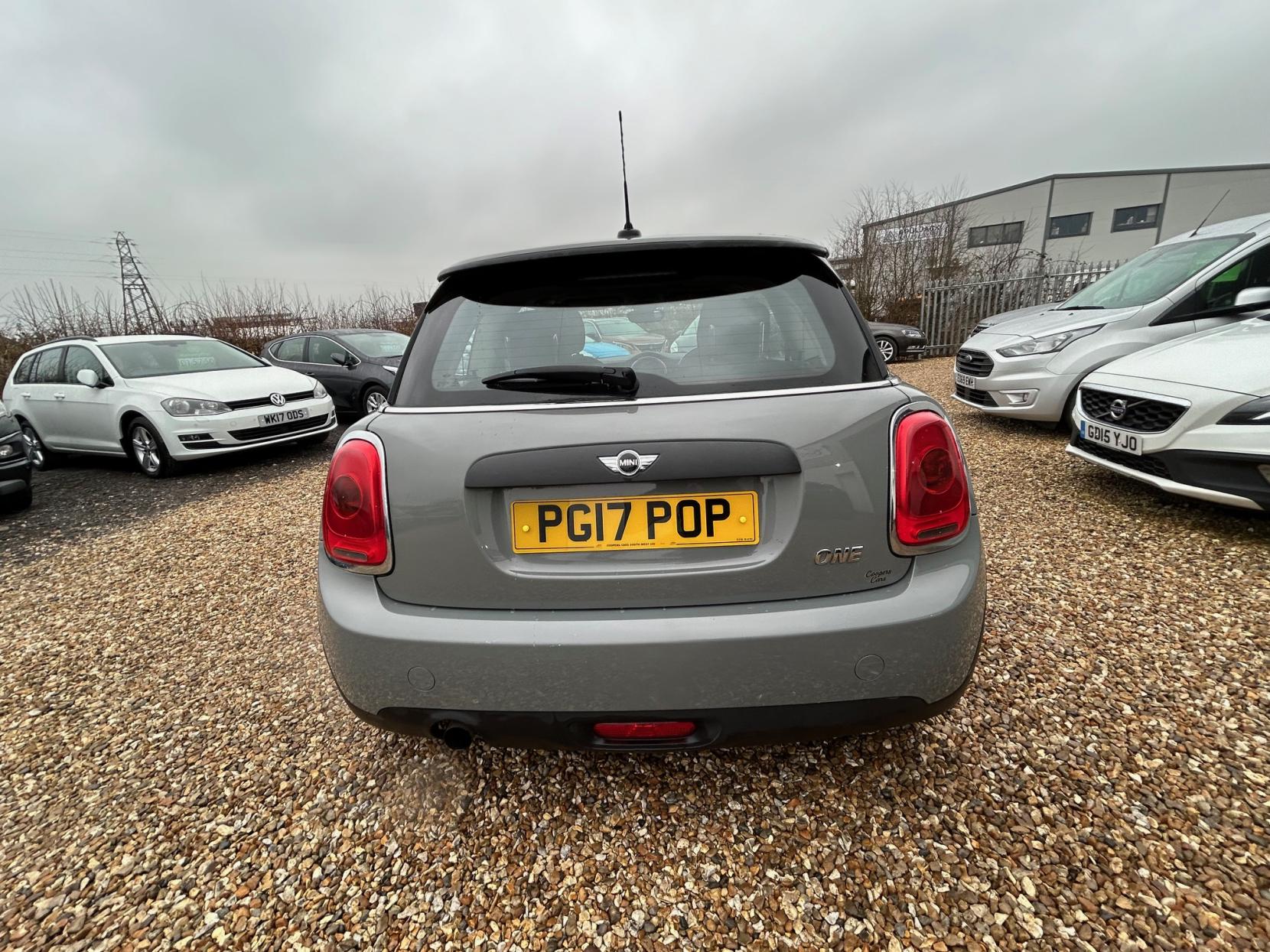 MINI Hatch 1.2 One Hatchback 3dr Petrol Manual Euro 6 (s/s) (102 ps)