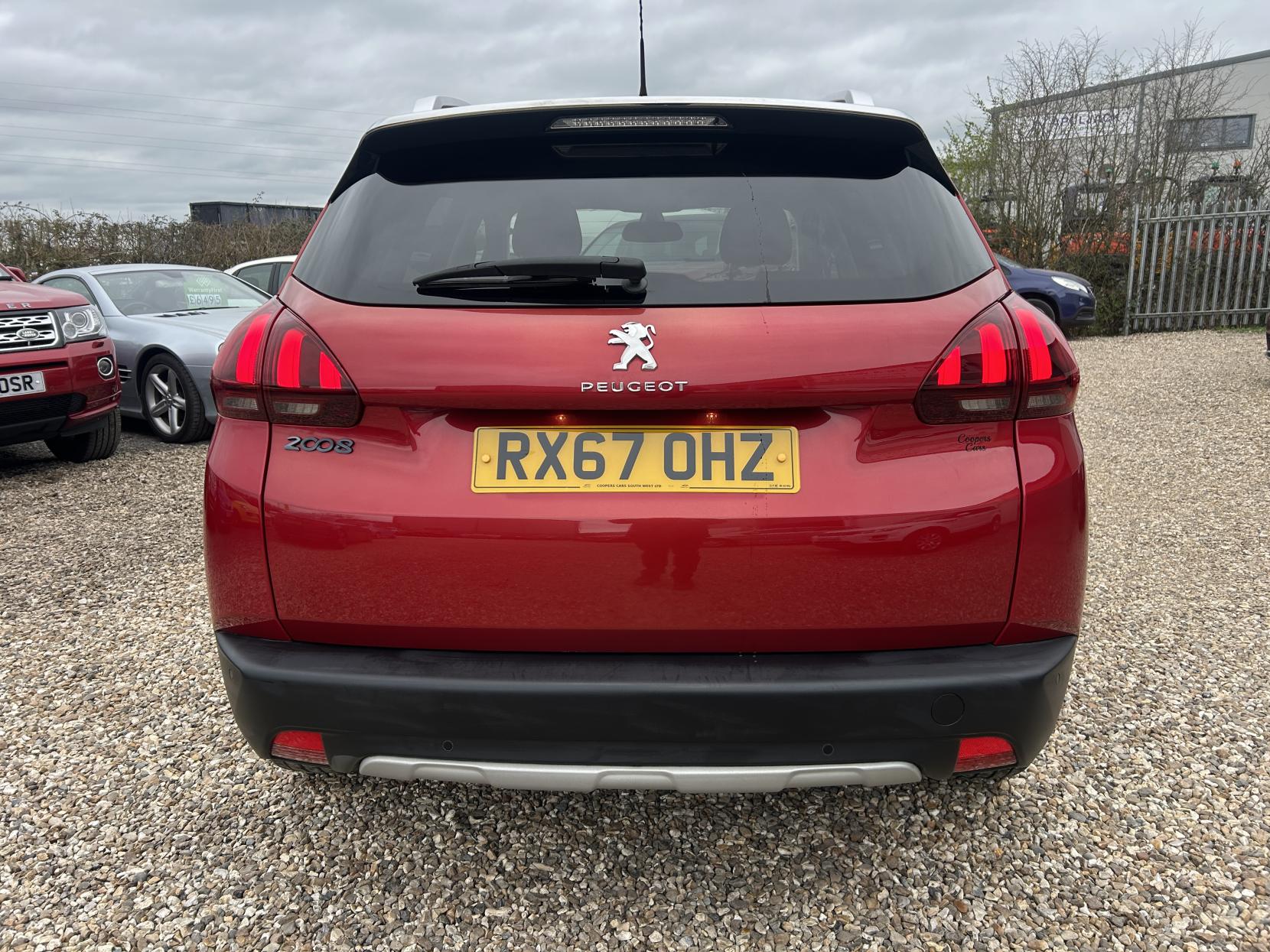 Peugeot 2008 1.6 BlueHDi Allure SUV 5dr Diesel Manual Euro 6 (s/s) (100 ps)