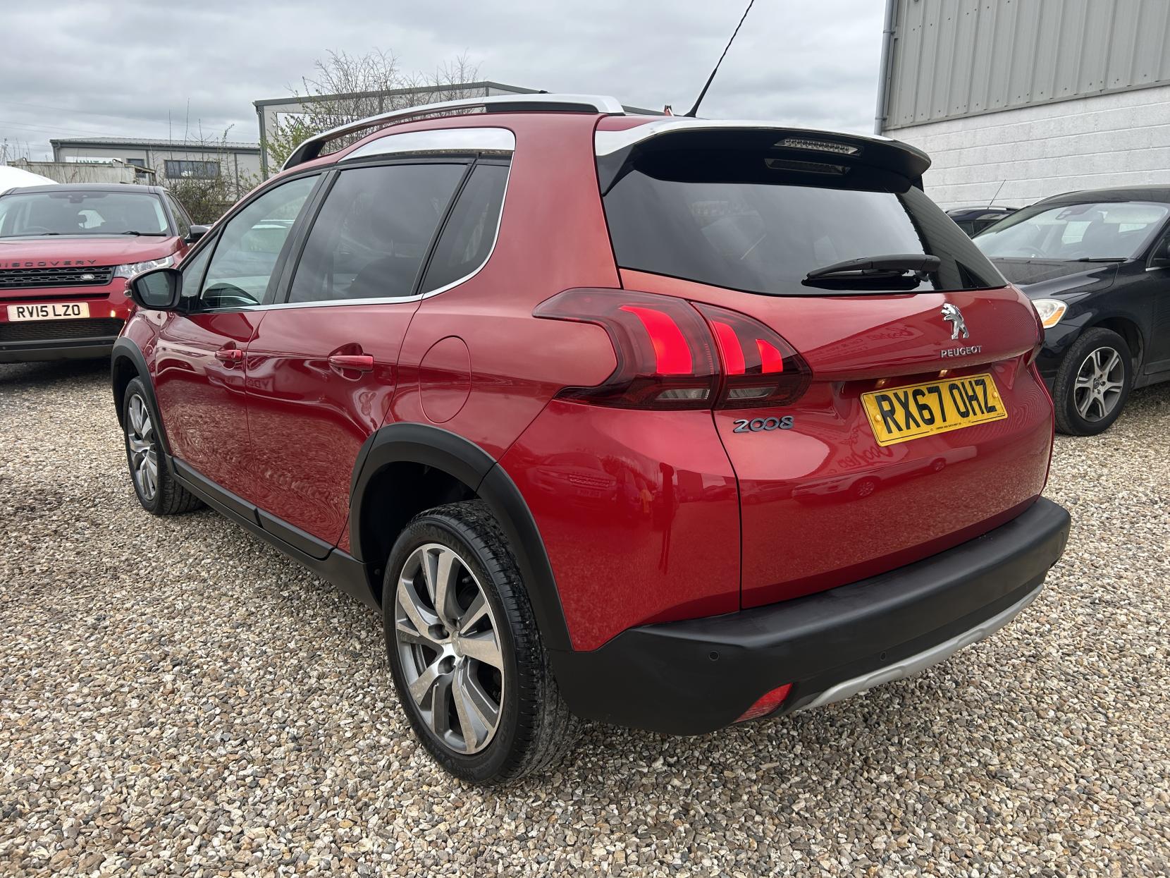 Peugeot 2008 1.6 BlueHDi Allure SUV 5dr Diesel Manual Euro 6 (s/s) (100 ps)