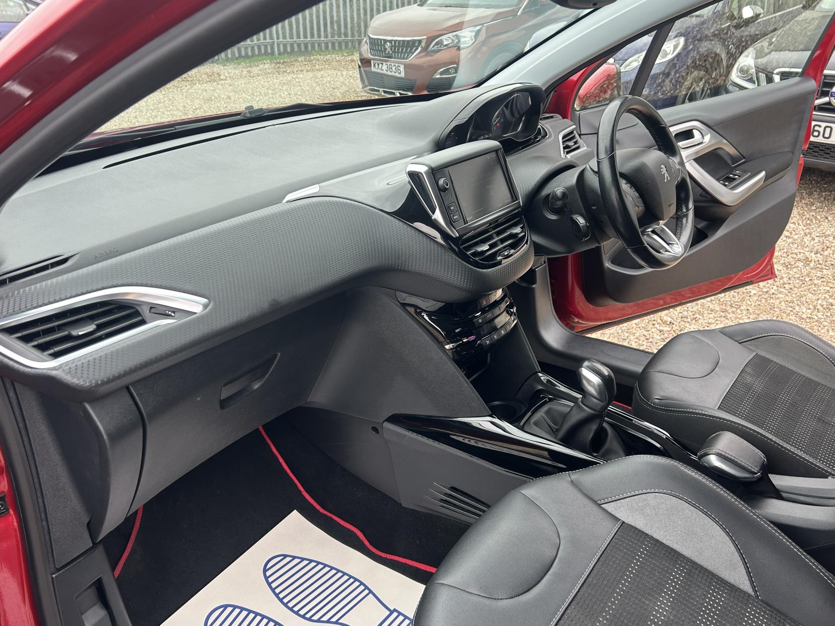 Peugeot 2008 1.6 BlueHDi Allure SUV 5dr Diesel Manual Euro 6 (s/s) (100 ps)