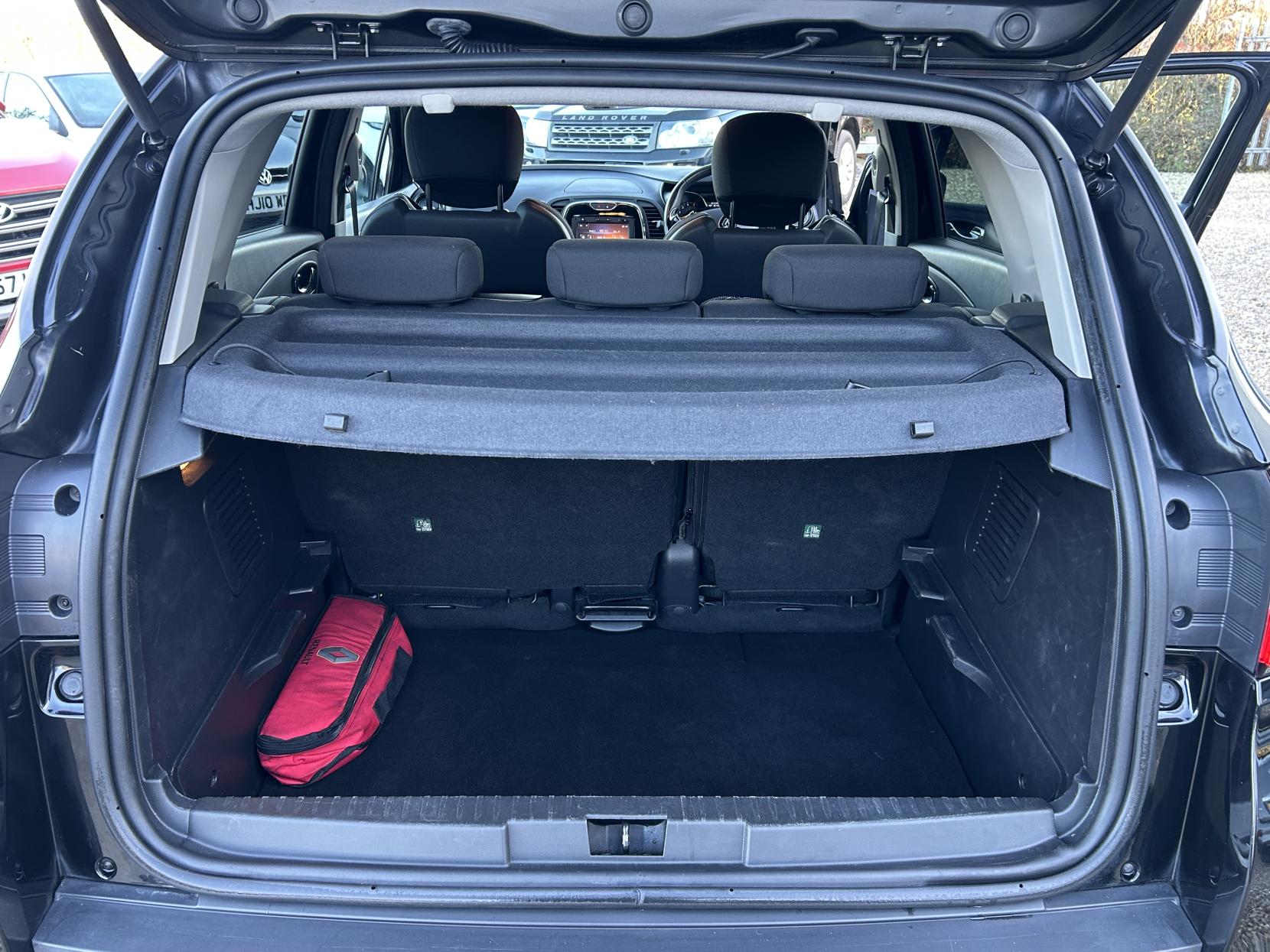 Renault Captur 1.5 dCi ENERGY Dynamique S MediaNav SUV 5dr Diesel Manual Euro 5 (s/s) (90 ps)