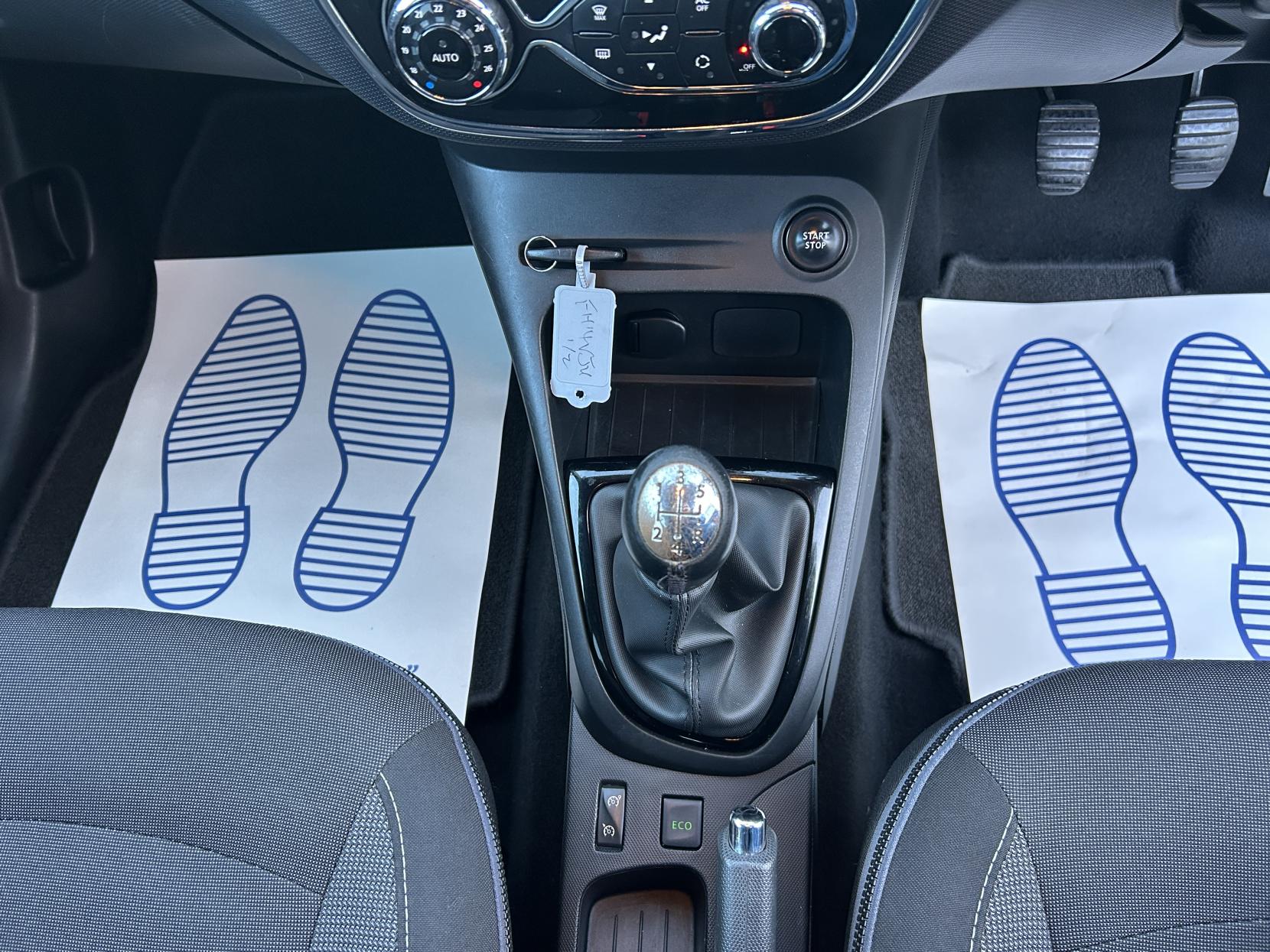 Renault Captur 1.5 dCi ENERGY Dynamique S MediaNav SUV 5dr Diesel Manual Euro 5 (s/s) (90 ps)