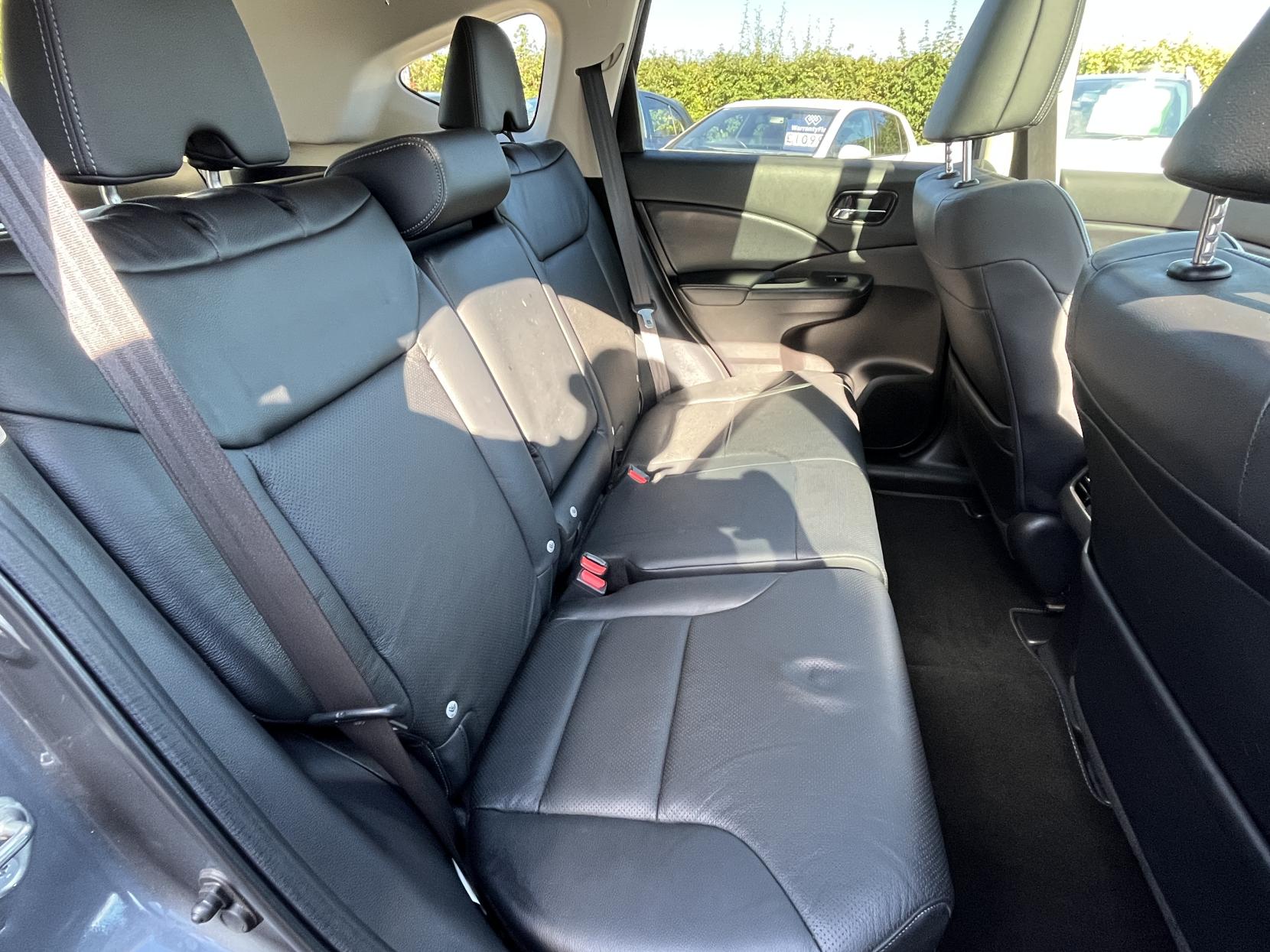 Honda CR-V 2.2 i-DTEC EX SUV 5dr Diesel Auto 4WD Euro 5 (150 ps)