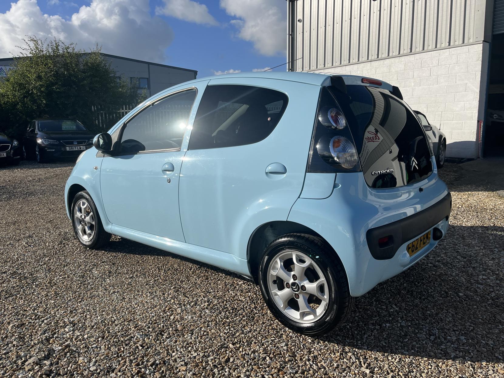 Citroen C1 1.0i VTR+ Hatchback 5dr Petrol Manual Euro 5 (68 ps)