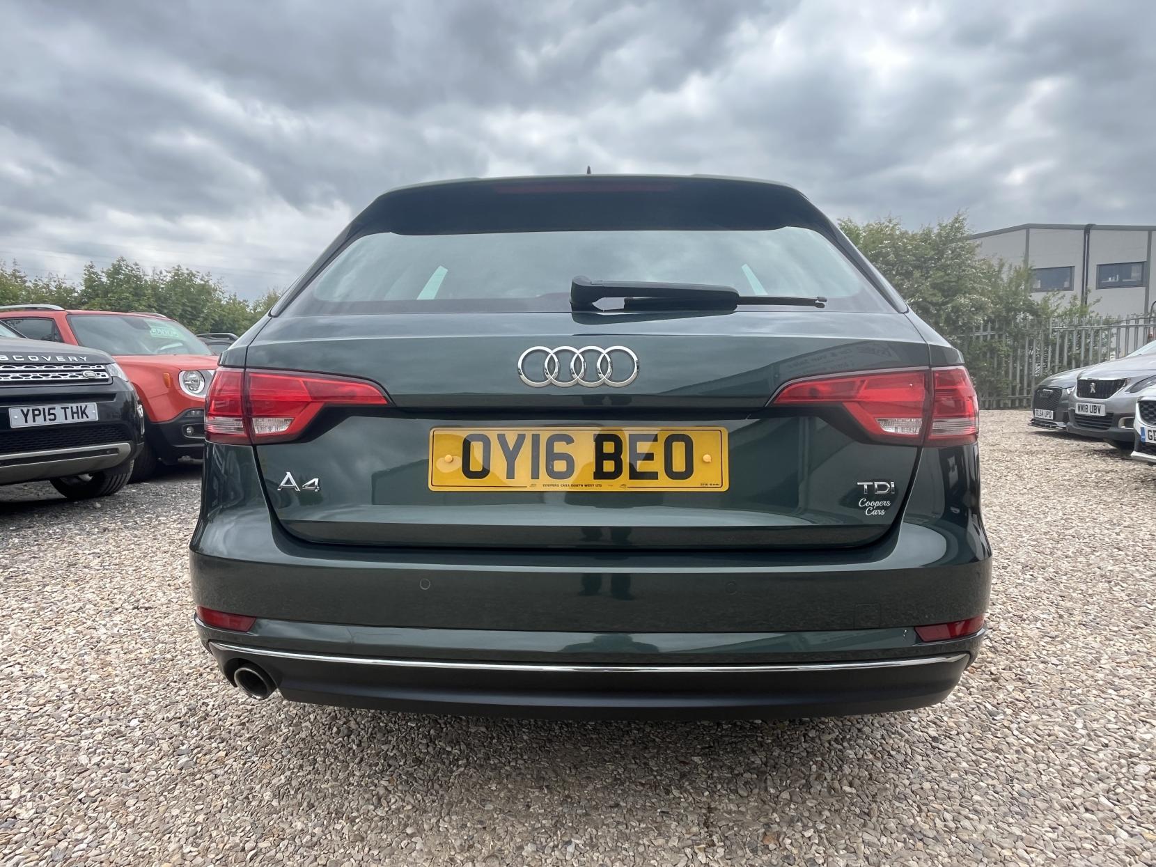 Audi A4 Avant 2.0 TDI ultra SE Estate 5dr Diesel Manual Euro 6 (s/s) (150 ps)
