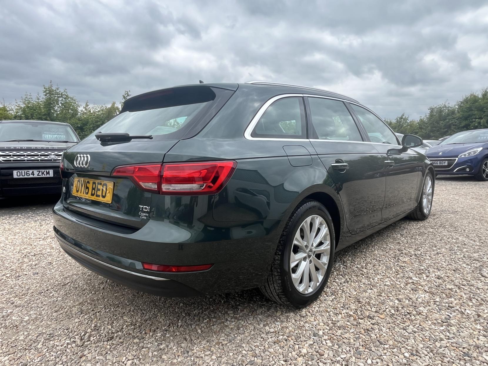 Audi A4 Avant 2.0 TDI ultra SE Estate 5dr Diesel Manual Euro 6 (s/s) (150 ps)