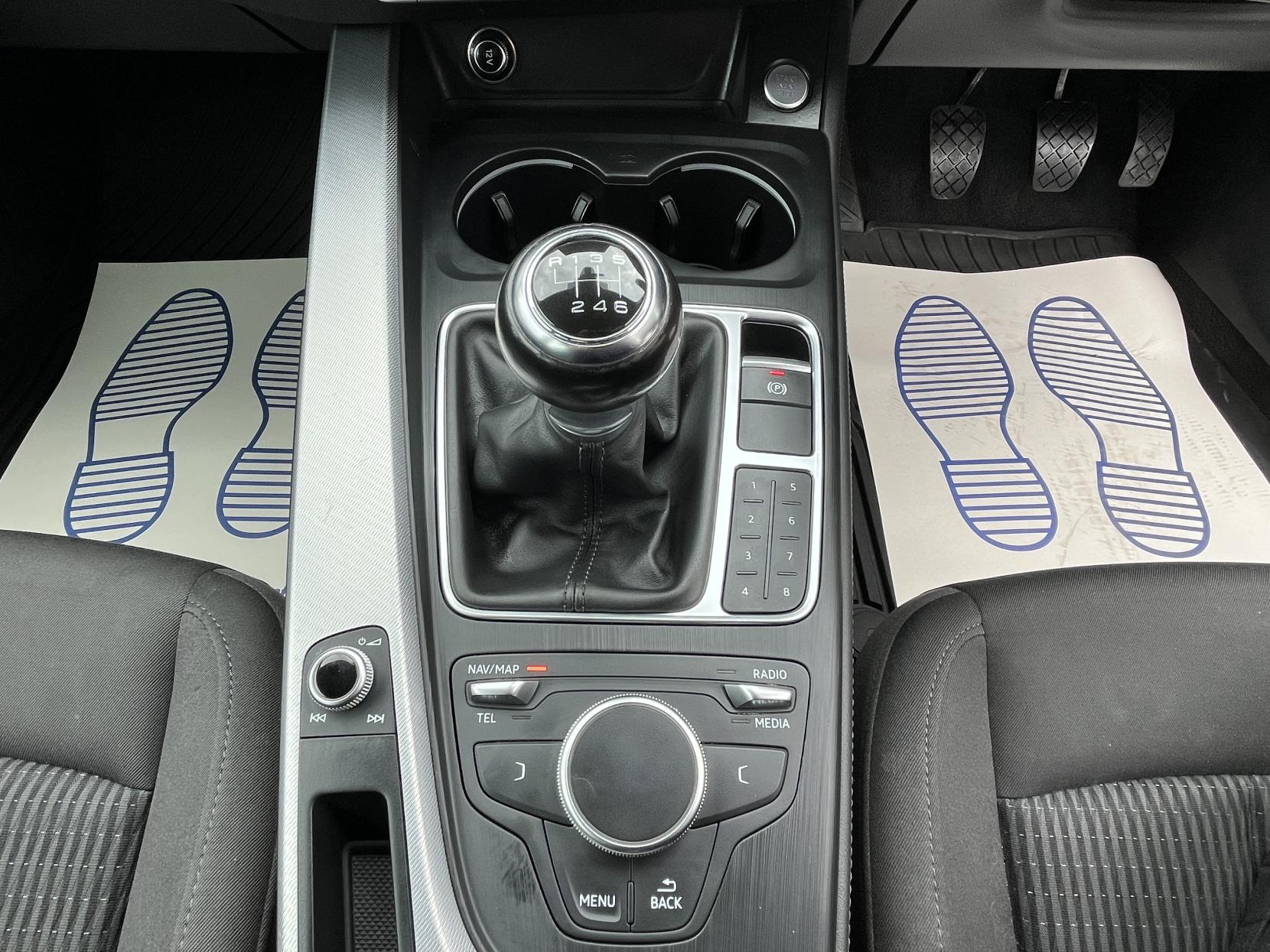 Audi A4 Avant 2.0 TDI ultra SE Estate 5dr Diesel Manual Euro 6 (s/s) (150 ps)