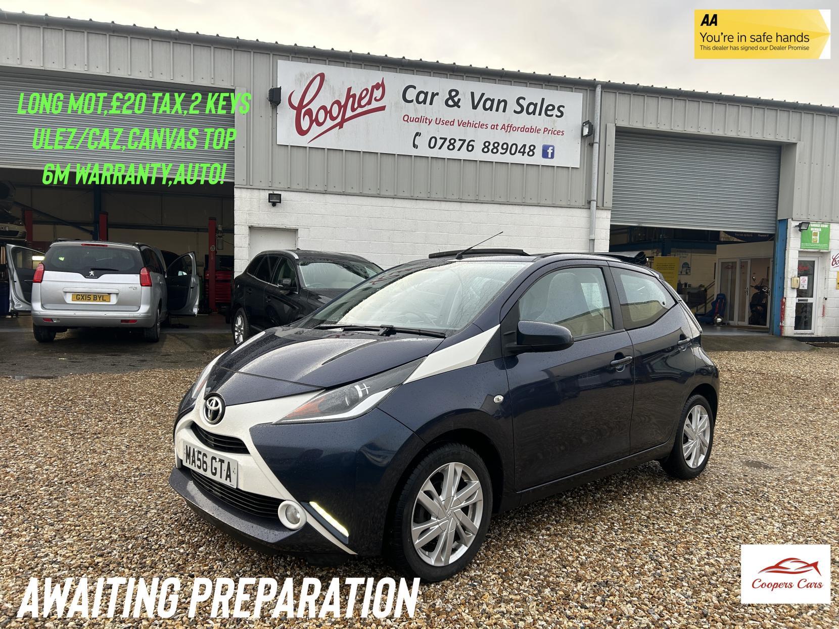 Toyota AYGO 1.0 VVT-i x-pression x-wave 5dr Petrol x-shift Euro 5 Euro 5 (68 ps)