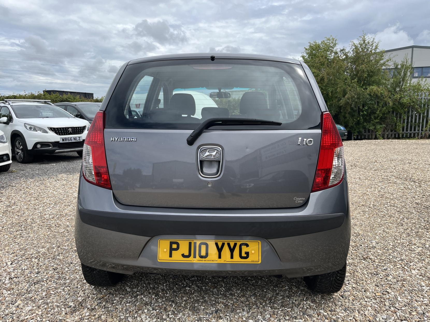 Hyundai i10 1.2 Comfort Hatchback 5dr Petrol Manual Euro 4 (77 bhp)