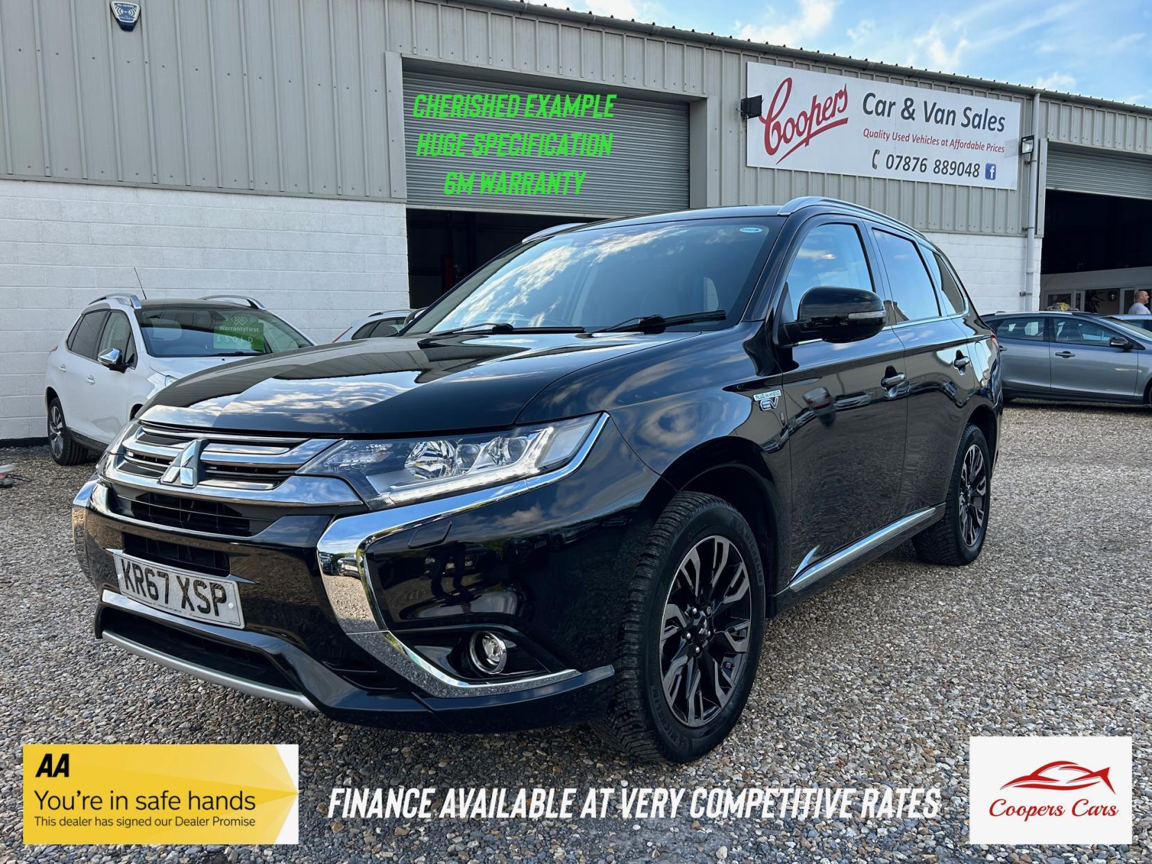 Mitsubishi Outlander 2.0h 12kWh 4h SUV 5dr Petrol Plug-in Hybrid CVT 4WD Euro 6 (s/s) (200 ps)