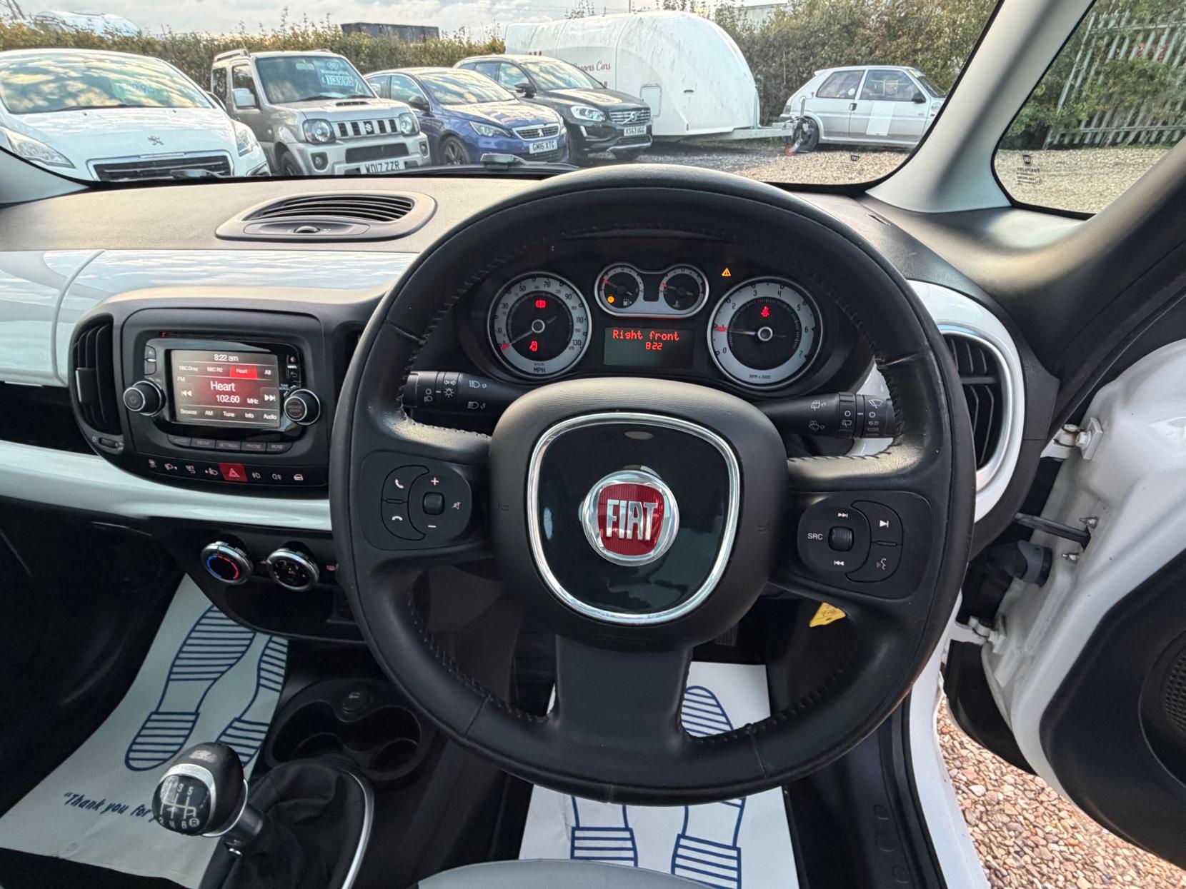 Fiat 500L 1.4 Pop Star MPV 5dr Petrol Manual Euro 6 (95 bhp)
