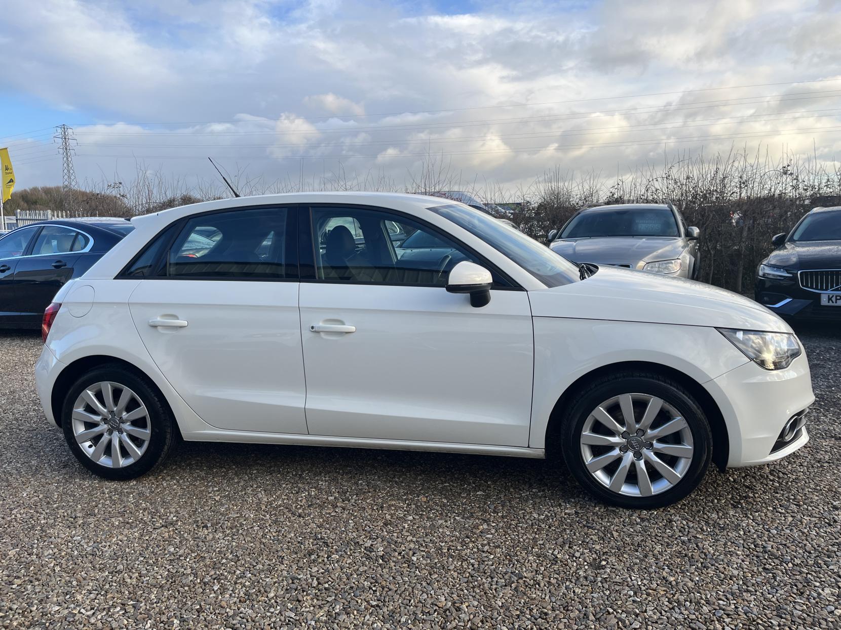 Audi A1 1.4 TFSI Sport Sportback 5dr Petrol S Tronic Euro 5 (s/s) (122 ps)