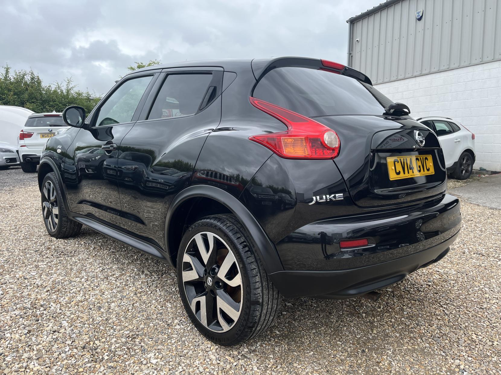 Nissan Juke 1.6 n-tec SUV 5dr Petrol Manual Euro 5 (17in Alloy) (117 ps)