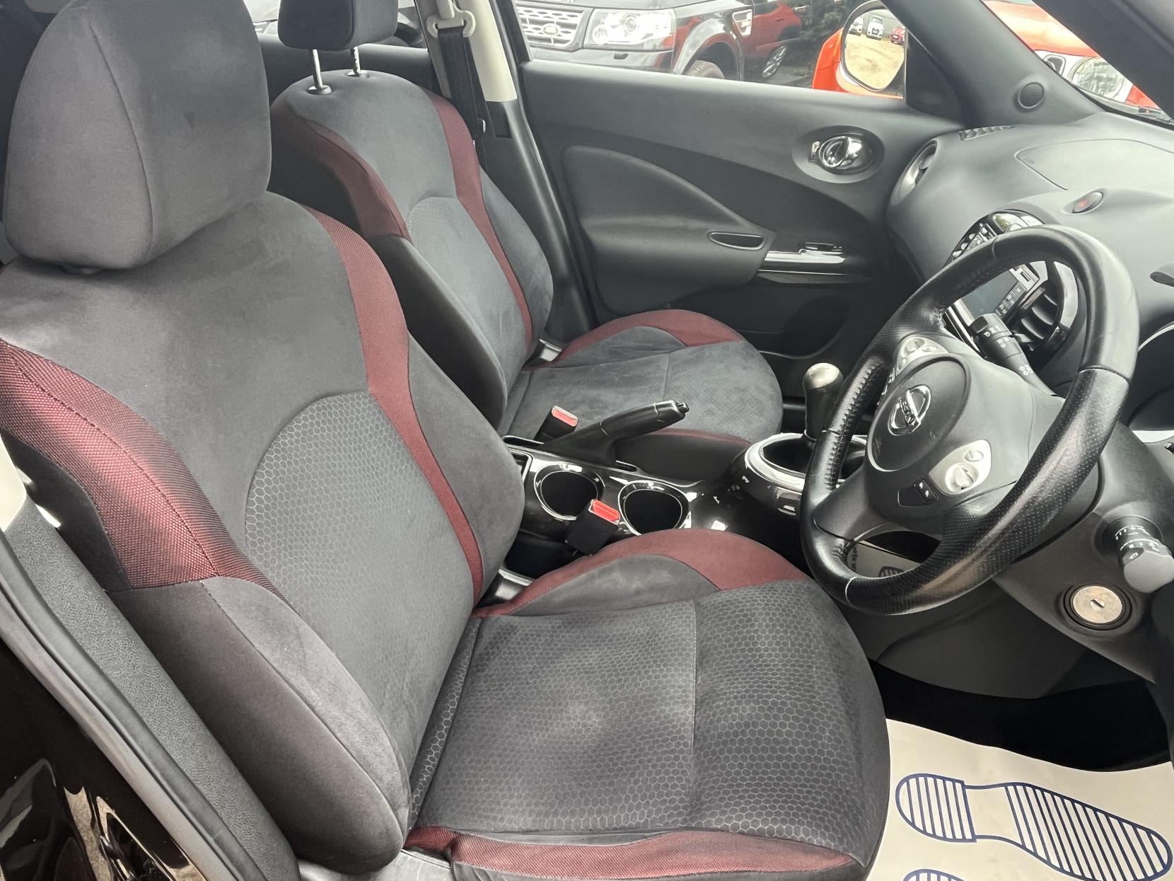 Nissan Juke 1.6 n-tec SUV 5dr Petrol Manual Euro 5 (17in Alloy) (117 ps)