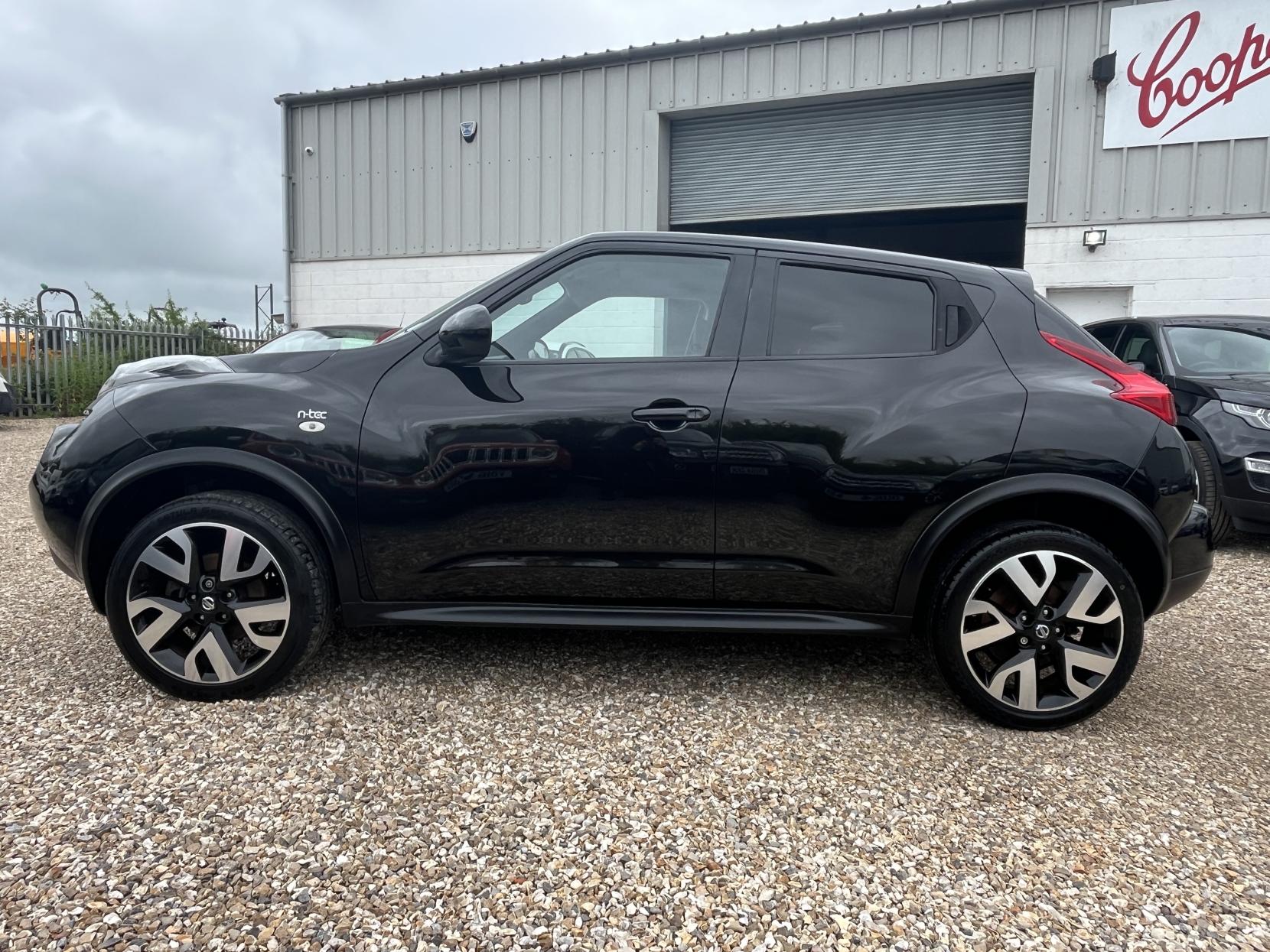 Nissan Juke 1.6 n-tec SUV 5dr Petrol Manual Euro 5 (17in Alloy) (117 ps)