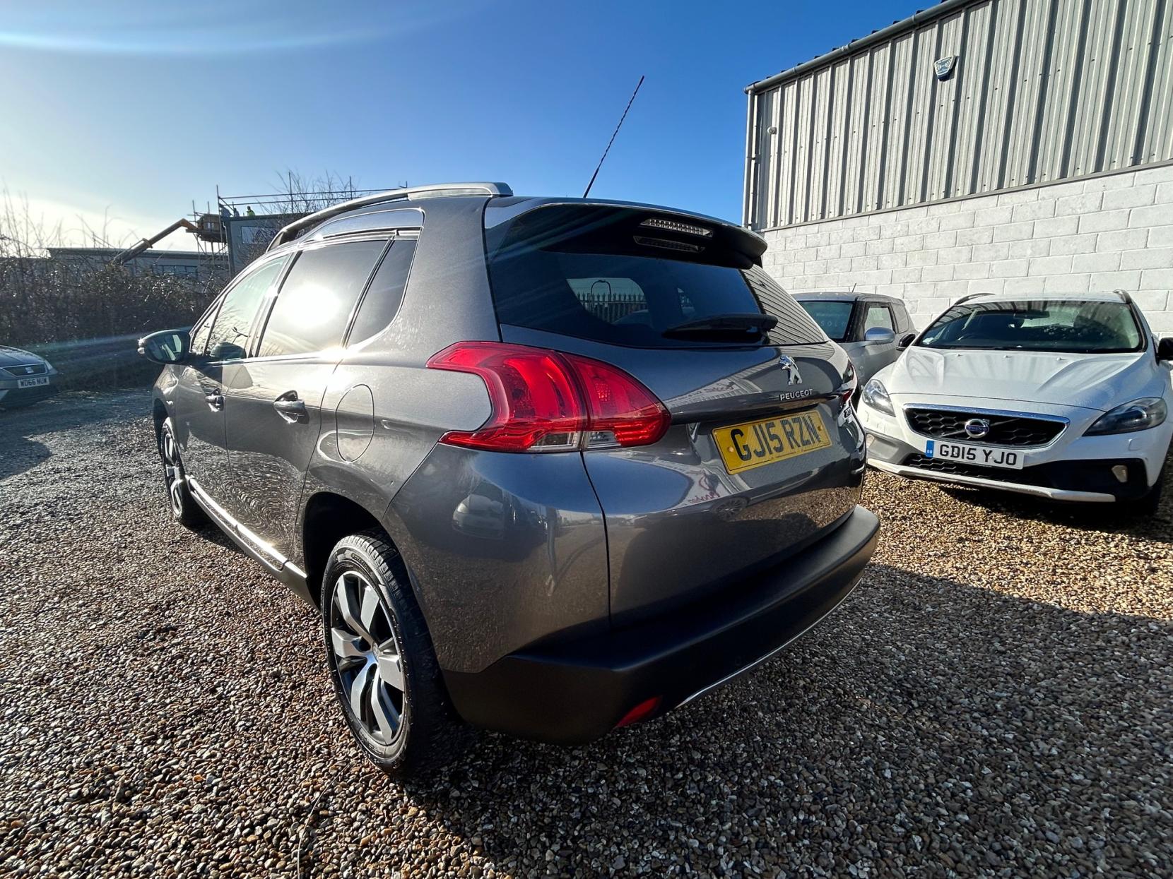 Peugeot 2008 1.6 e-HDi Allure SUV 5dr Diesel Manual Euro 5 (s/s) (92 ps)