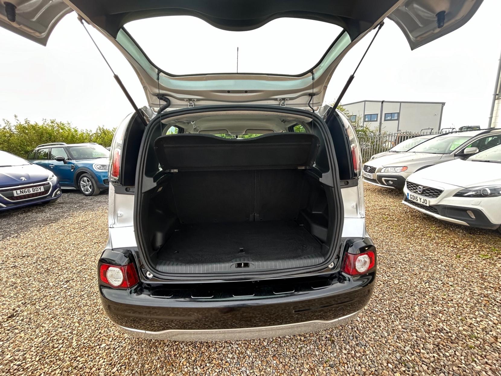 Citroen C3 Picasso 1.6 HDi VTR+ MPV 5dr Diesel Manual Euro 5 (90 ps)