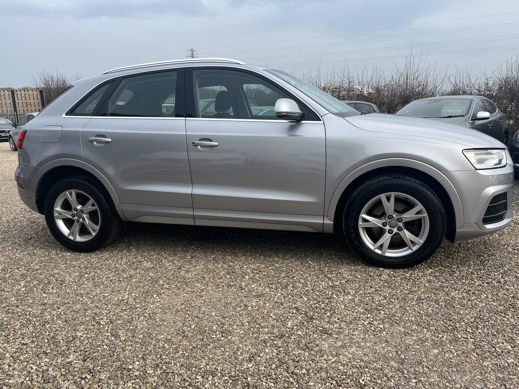 Audi Q3 2.0 TFSI SE SUV 5dr Petrol S Tronic quattro Euro 6 (s/s) (180 ps)