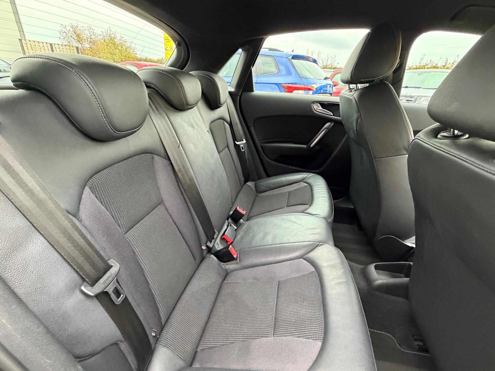 Audi A1 1.4 TFSI S line Sportback 5dr Petrol Manual Euro 5 (s/s) (122 ps)