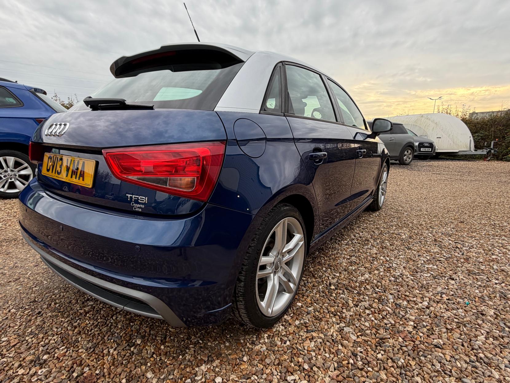 Audi A1 1.4 TFSI S line Sportback 5dr Petrol Manual Euro 5 (s/s) (122 ps)
