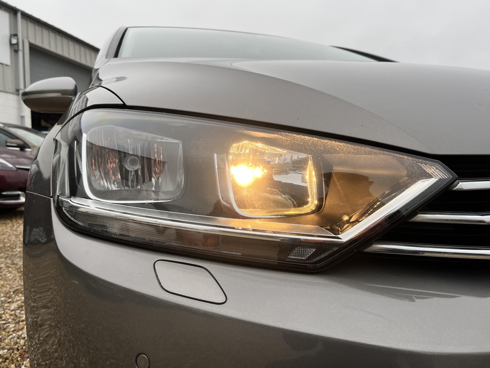 Volkswagen Golf SV 1.4 TSI BlueMotion Tech ACT GT MPV 5dr Petrol Manual Euro 6 (s/s) (150 ps)