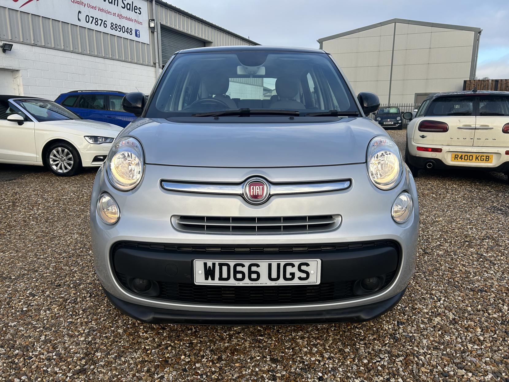 Fiat 500L 1.6 MultiJet Pop Star MPV 5dr Diesel Manual Euro 6 (s/s) (120 bhp)