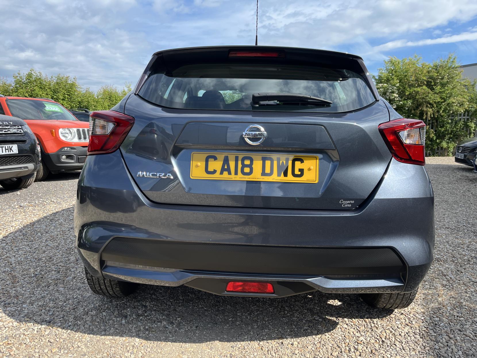 Nissan Micra 1.0 Acenta Limited Edition Hatchback 5dr Petrol Manual Euro 6 (71 ps)