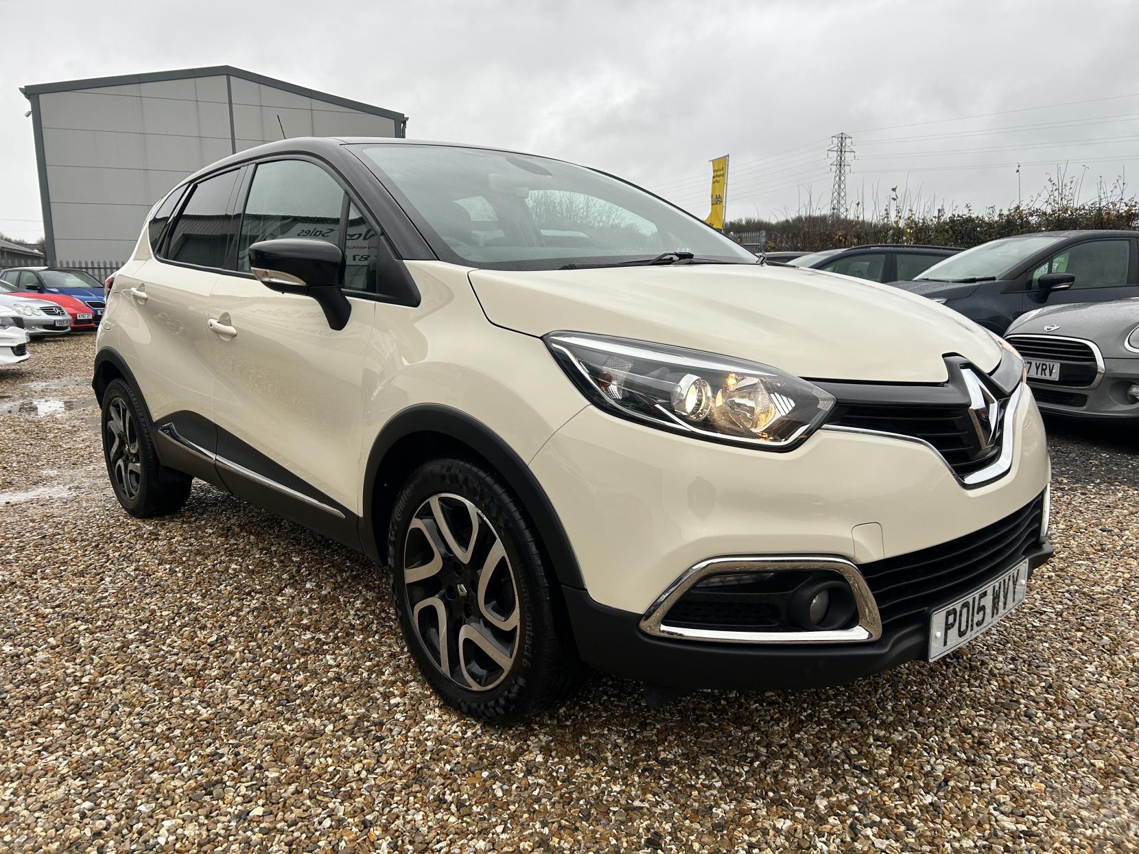 Renault Captur 1.5 dCi ENERGY Dynamique S MediaNav SUV 5dr Diesel Manual Euro 5 (s/s) (90 ps)