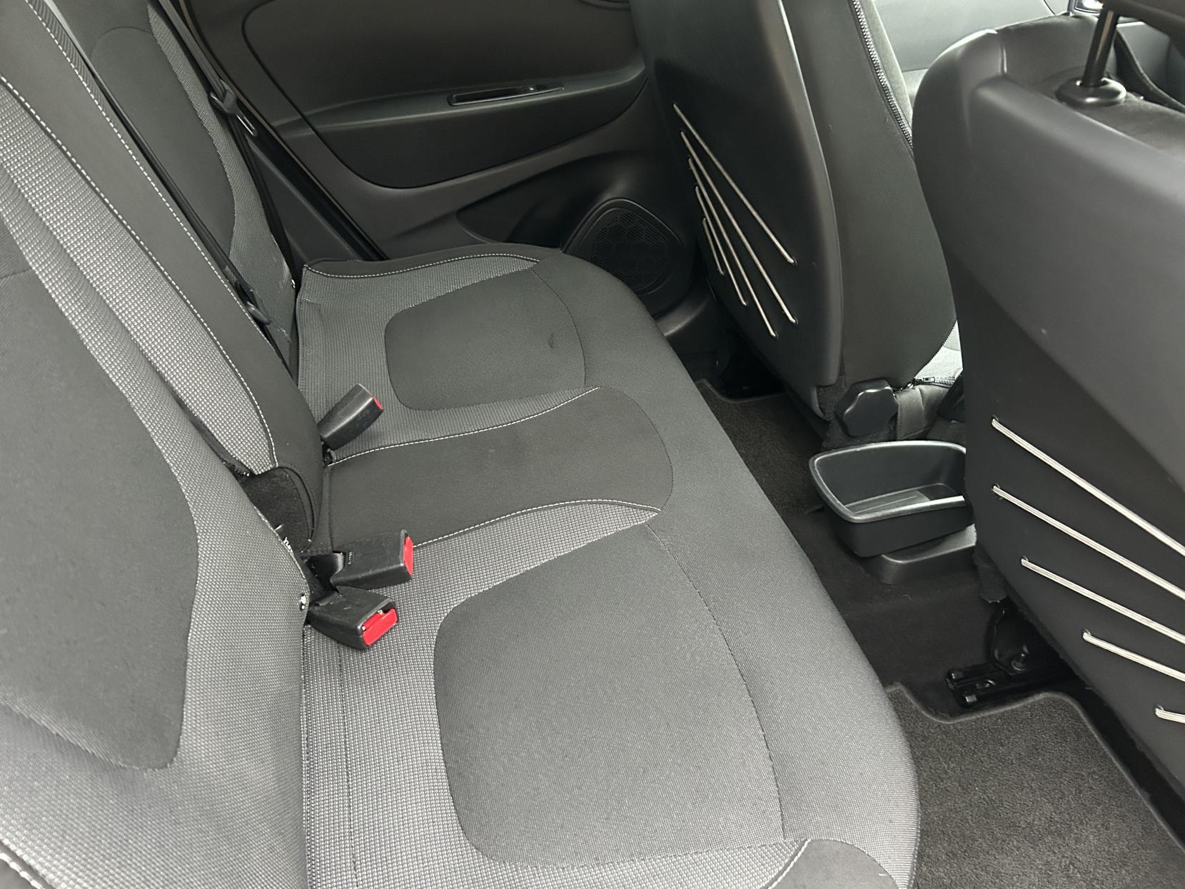 Renault Captur 1.5 dCi ENERGY Dynamique S MediaNav SUV 5dr Diesel Manual Euro 5 (s/s) (90 ps)