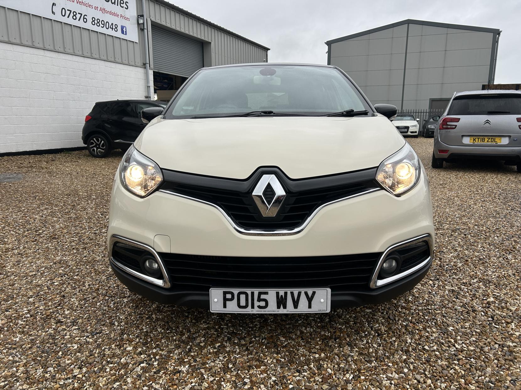 Renault Captur 1.5 dCi ENERGY Dynamique S MediaNav SUV 5dr Diesel Manual Euro 5 (s/s) (90 ps)