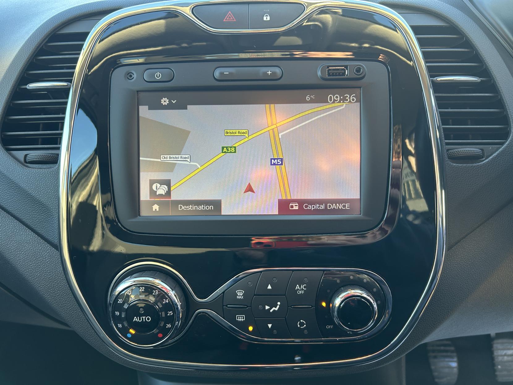 Renault Captur 1.5 dCi ENERGY Dynamique S Nav SUV 5dr Diesel Manual Euro 6 (s/s) (90 ps)