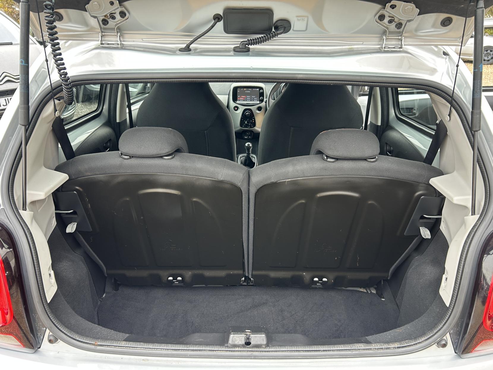 Citroen C1 1.0 VTi Feel Hatchback 5dr Petrol Manual Euro 5 (Euro 5) (68 ps)