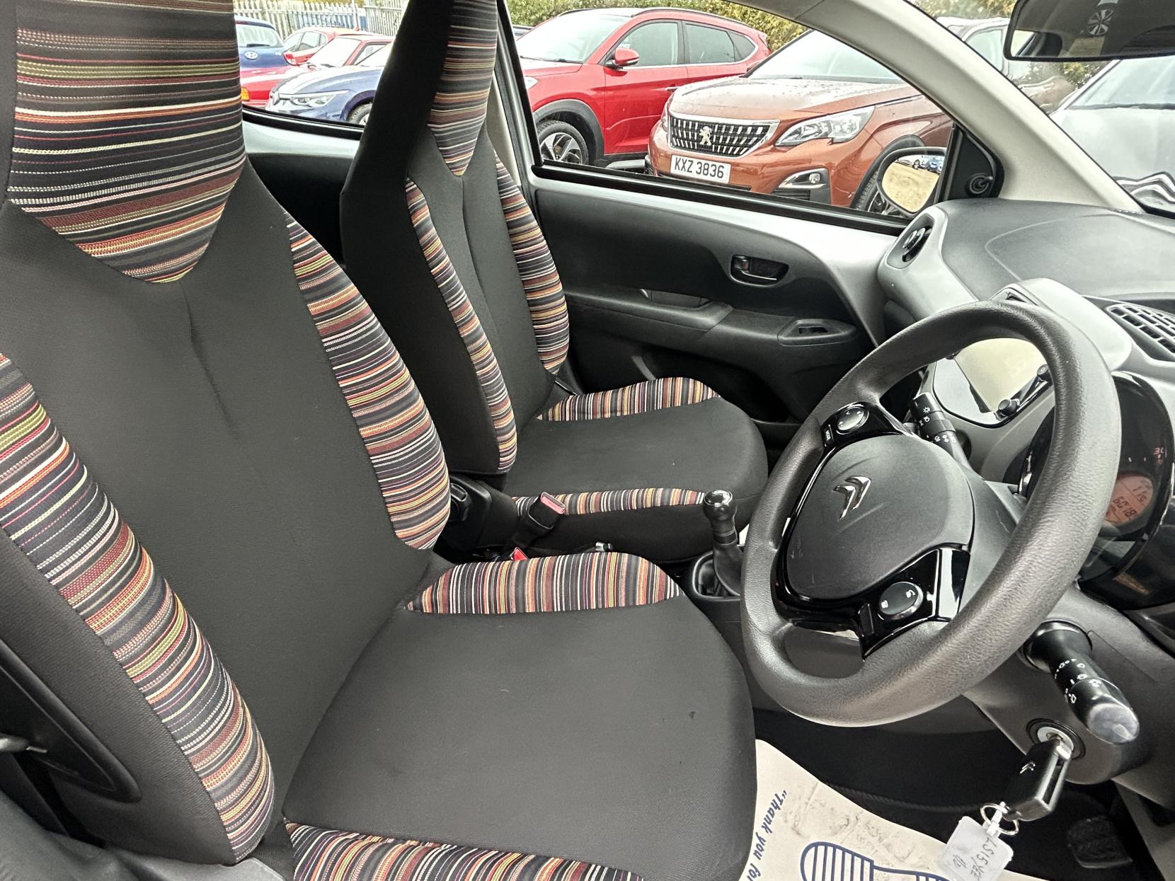 Citroen C1 1.0 VTi Feel Hatchback 5dr Petrol Manual Euro 5 (Euro 5) (68 ps)