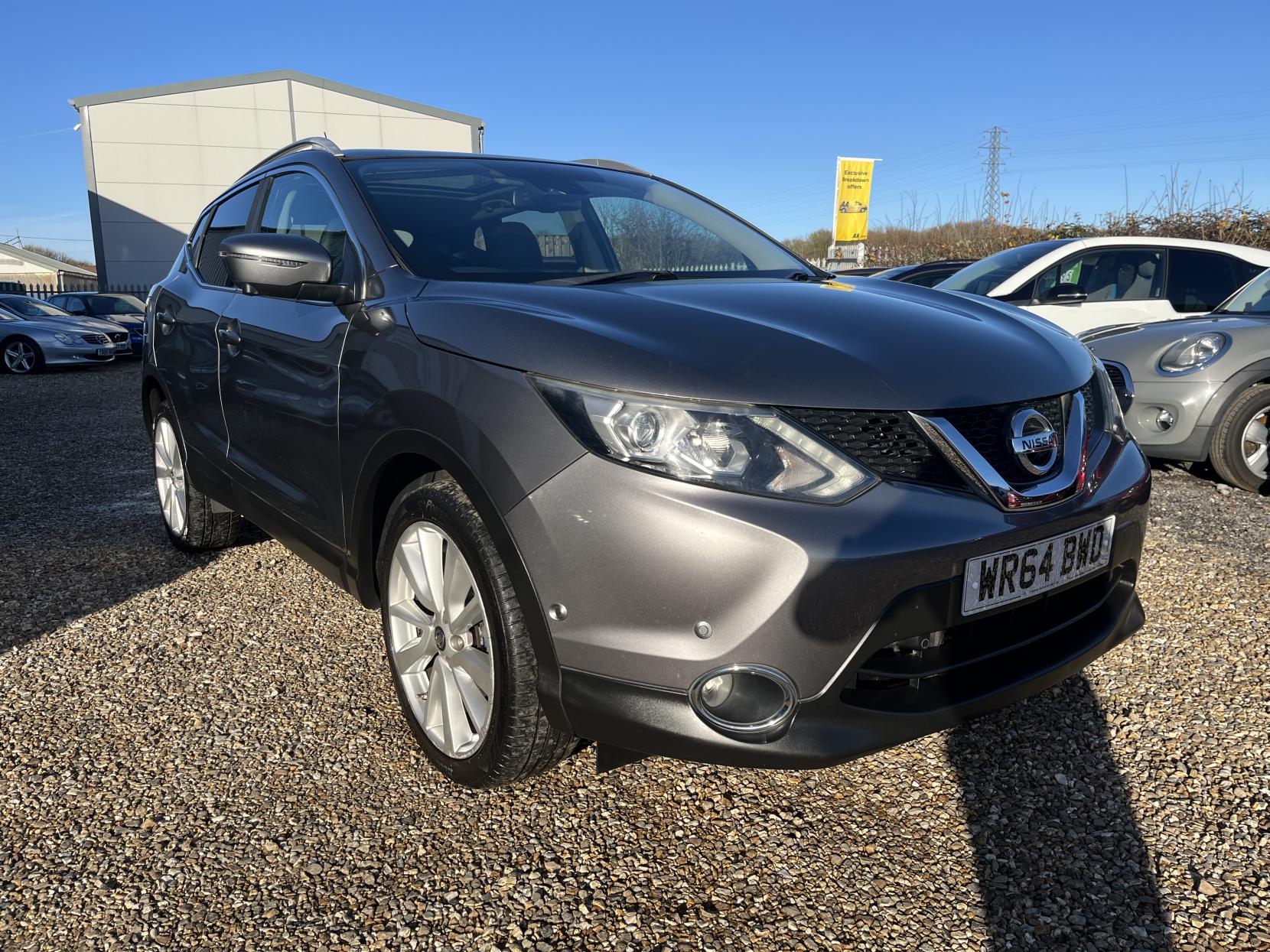 Nissan Qashqai 1.5 dCi Tekna SUV 5dr Diesel Manual 2WD Euro 5 (s/s) (110 ps)