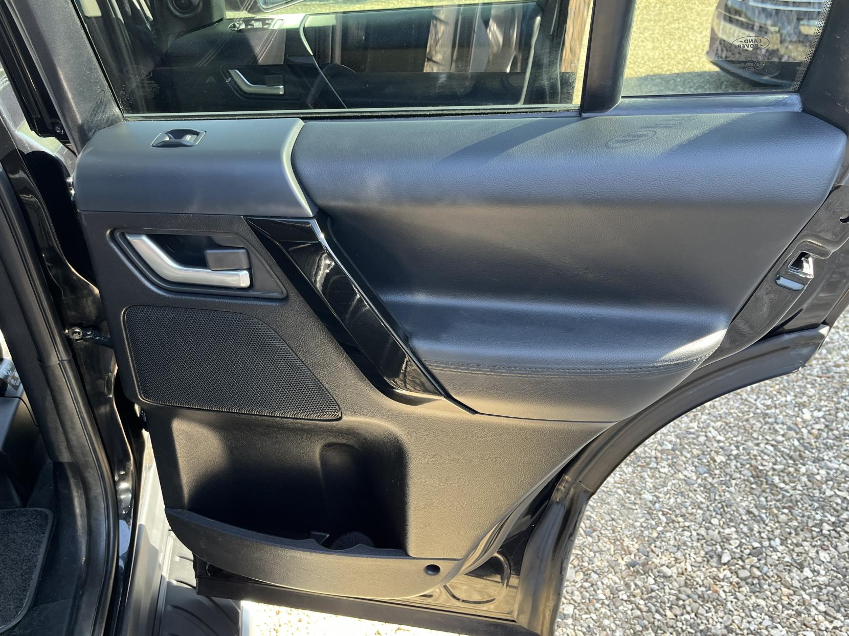 Land Rover Freelander 2 2.2 SD4 Metropolis SUV 5dr Diesel CommandShift 4WD Euro 5 (190 ps)