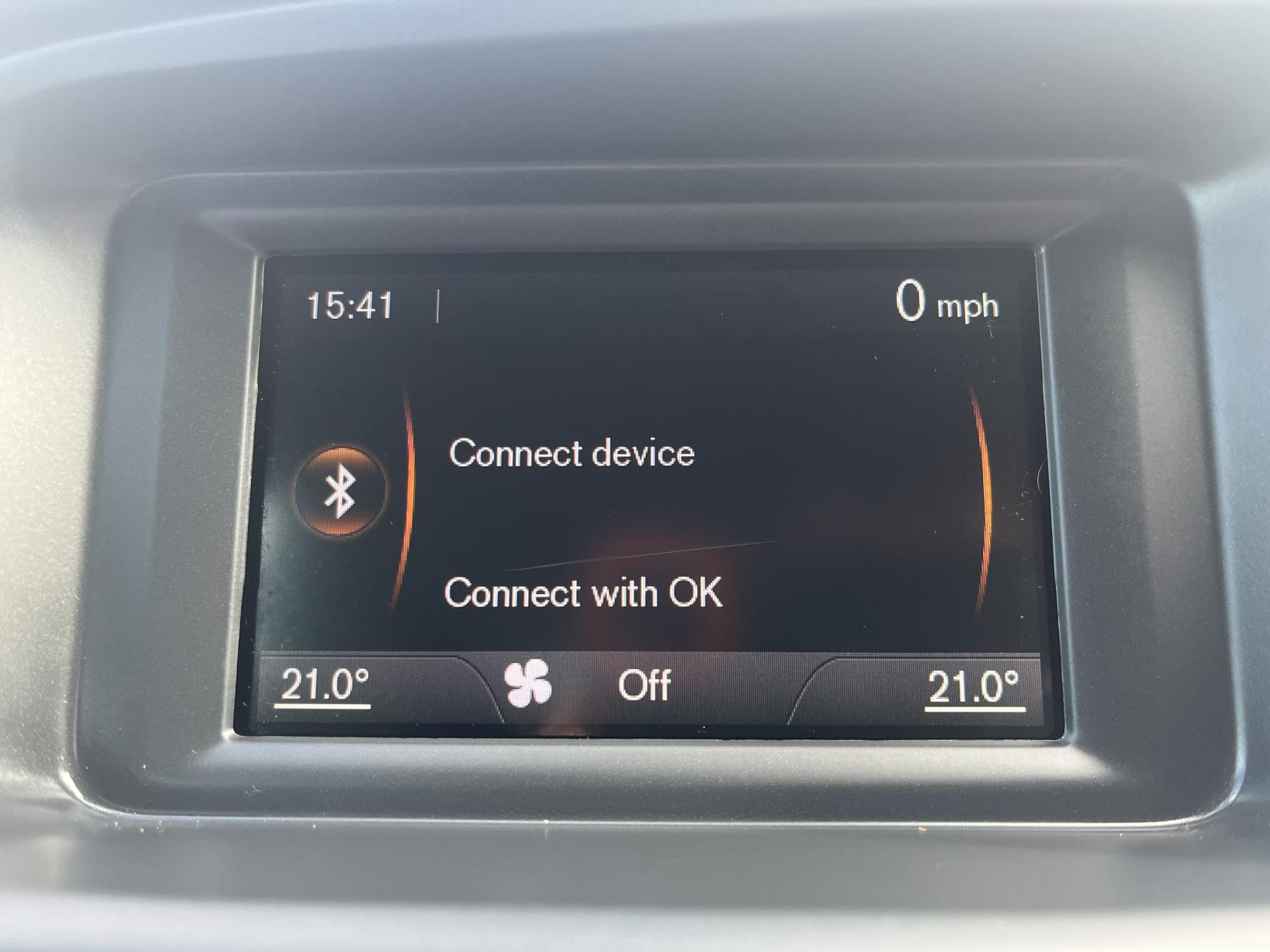 Volvo V40 1.6 D2 R-Design Hatchback 5dr Diesel Manual Euro 5 (s/s) (115 ps)