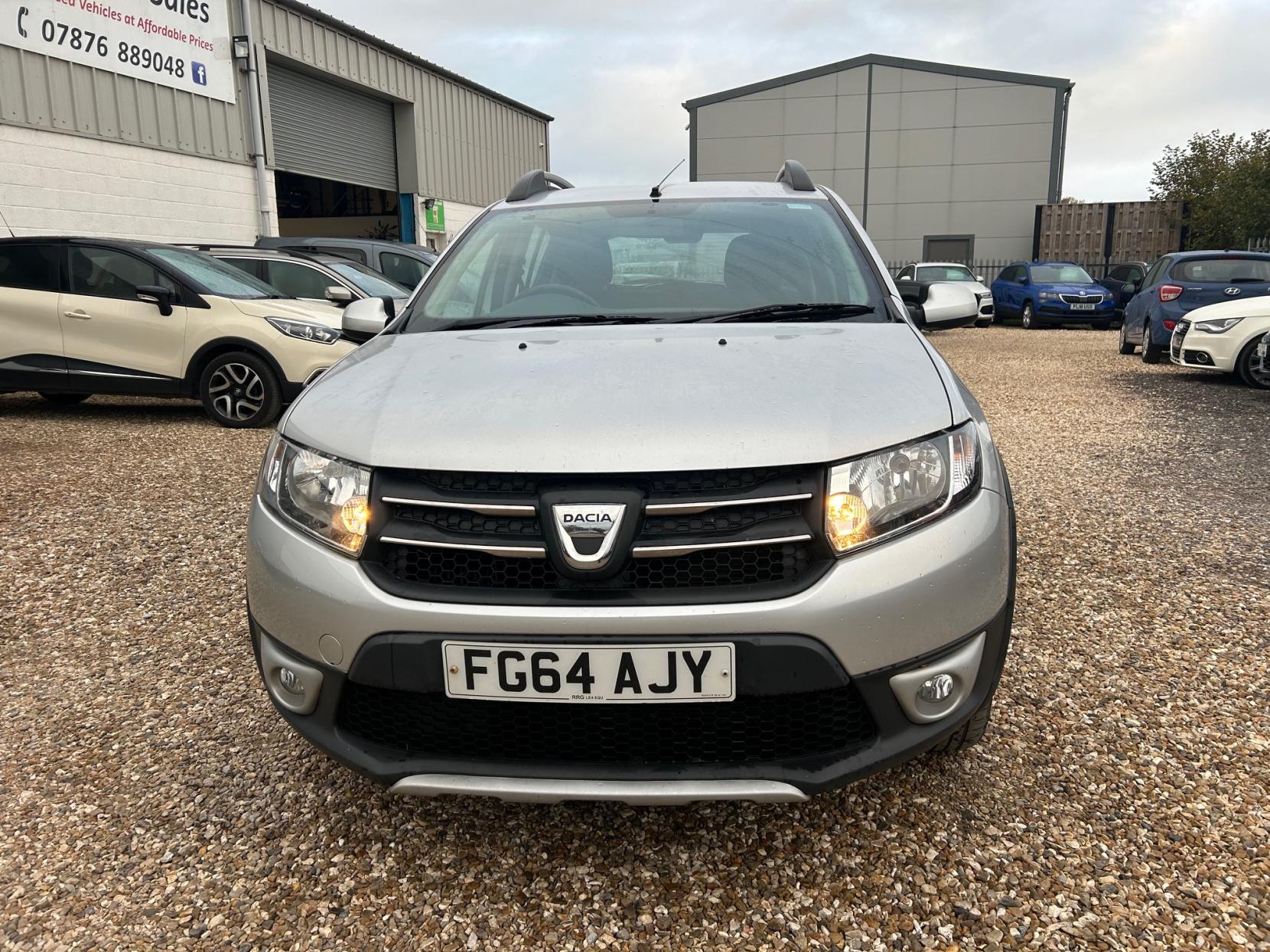 Dacia Sandero Stepway 1.5 dCi Laureate Hatchback 5dr Diesel Manual Euro 5 (90 ps)