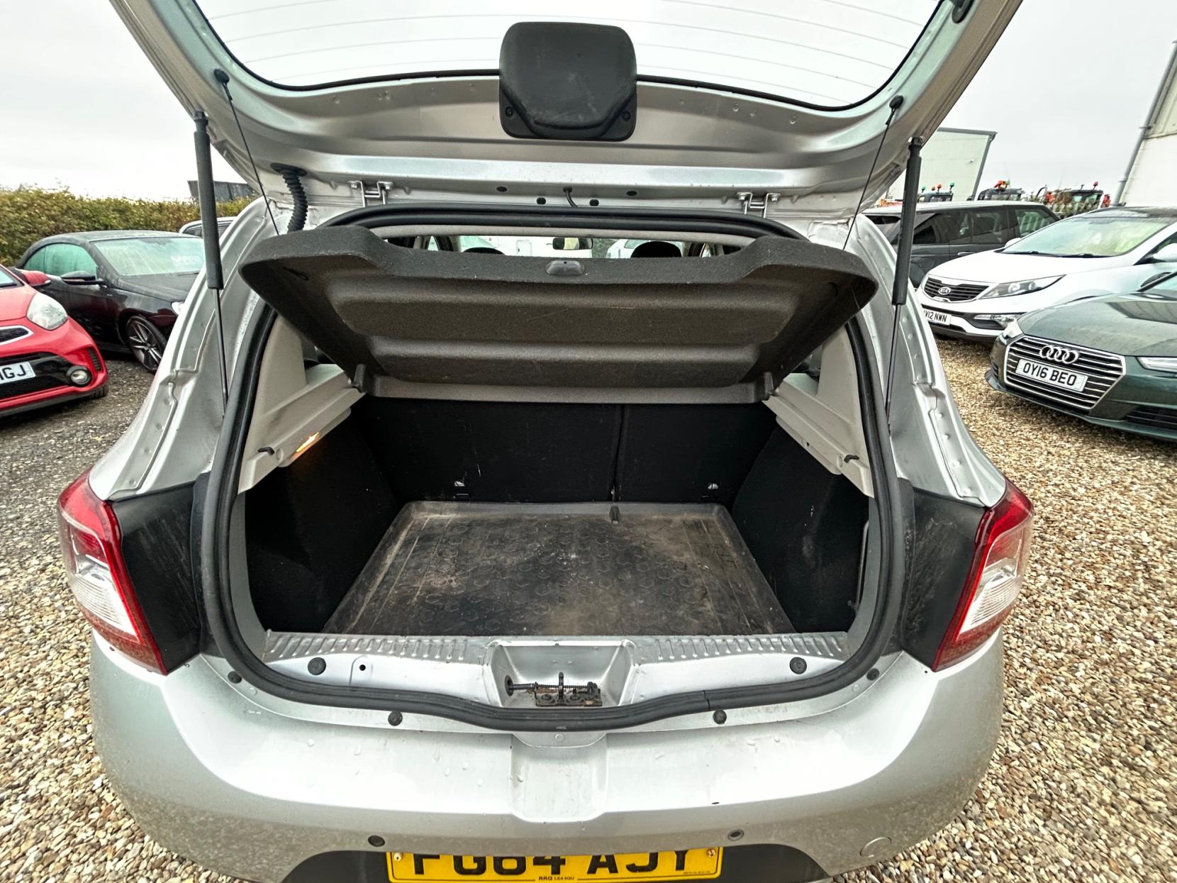 Dacia Sandero Stepway 1.5 dCi Laureate Hatchback 5dr Diesel Manual Euro 5 (90 ps)