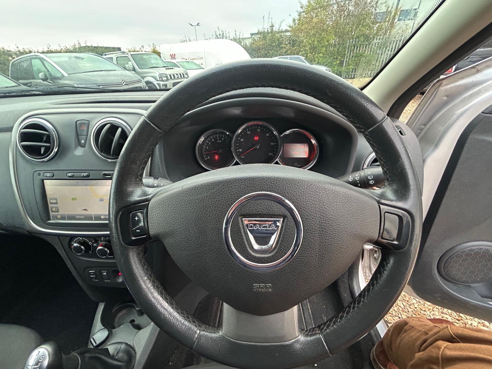Dacia Sandero Stepway 1.5 dCi Laureate Hatchback 5dr Diesel Manual Euro 5 (90 ps)