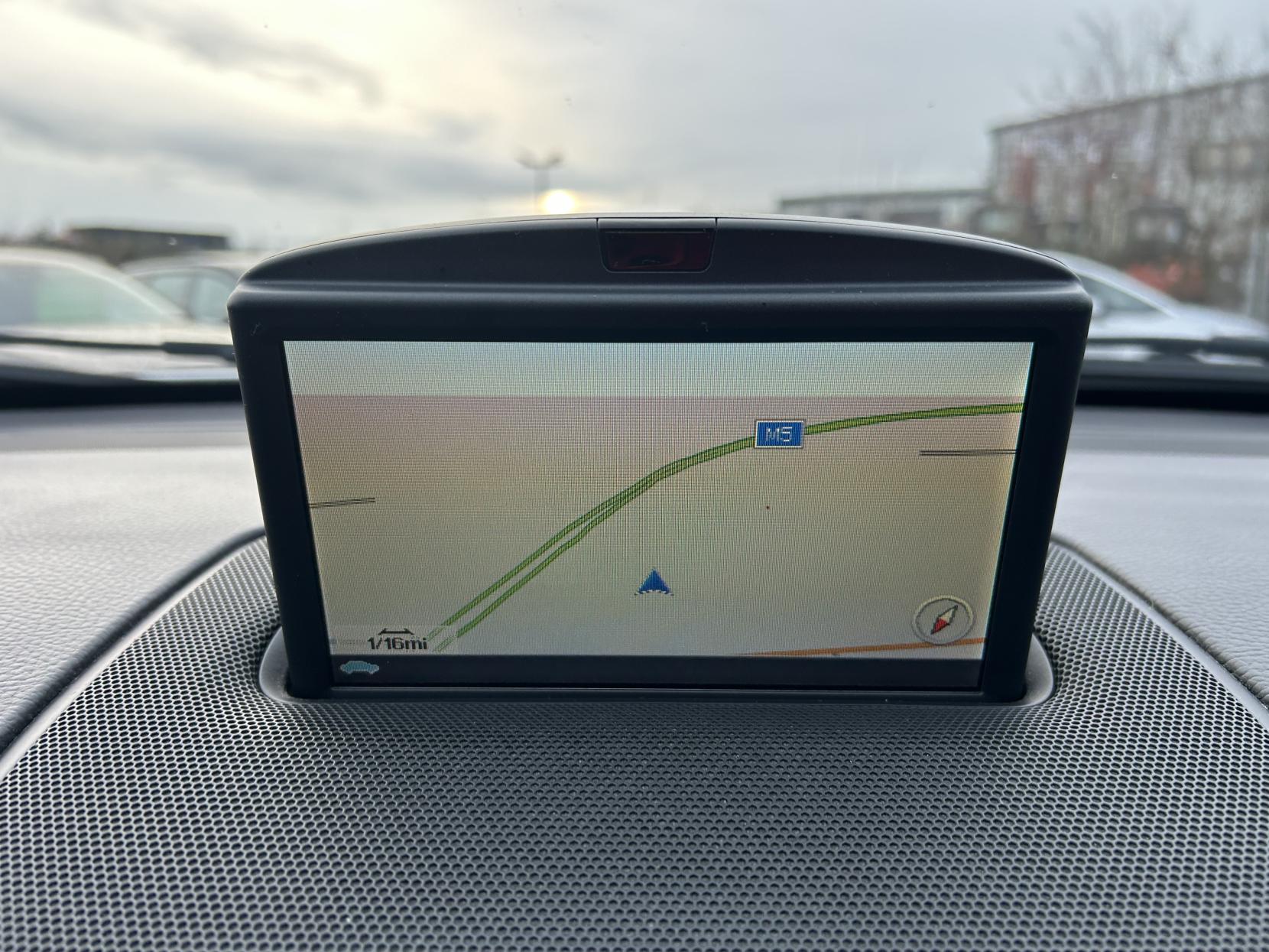 Volvo XC90 2.4 D5 SE Nav SUV 5dr Diesel Geartronic 4WD Euro 5 (200 ps)