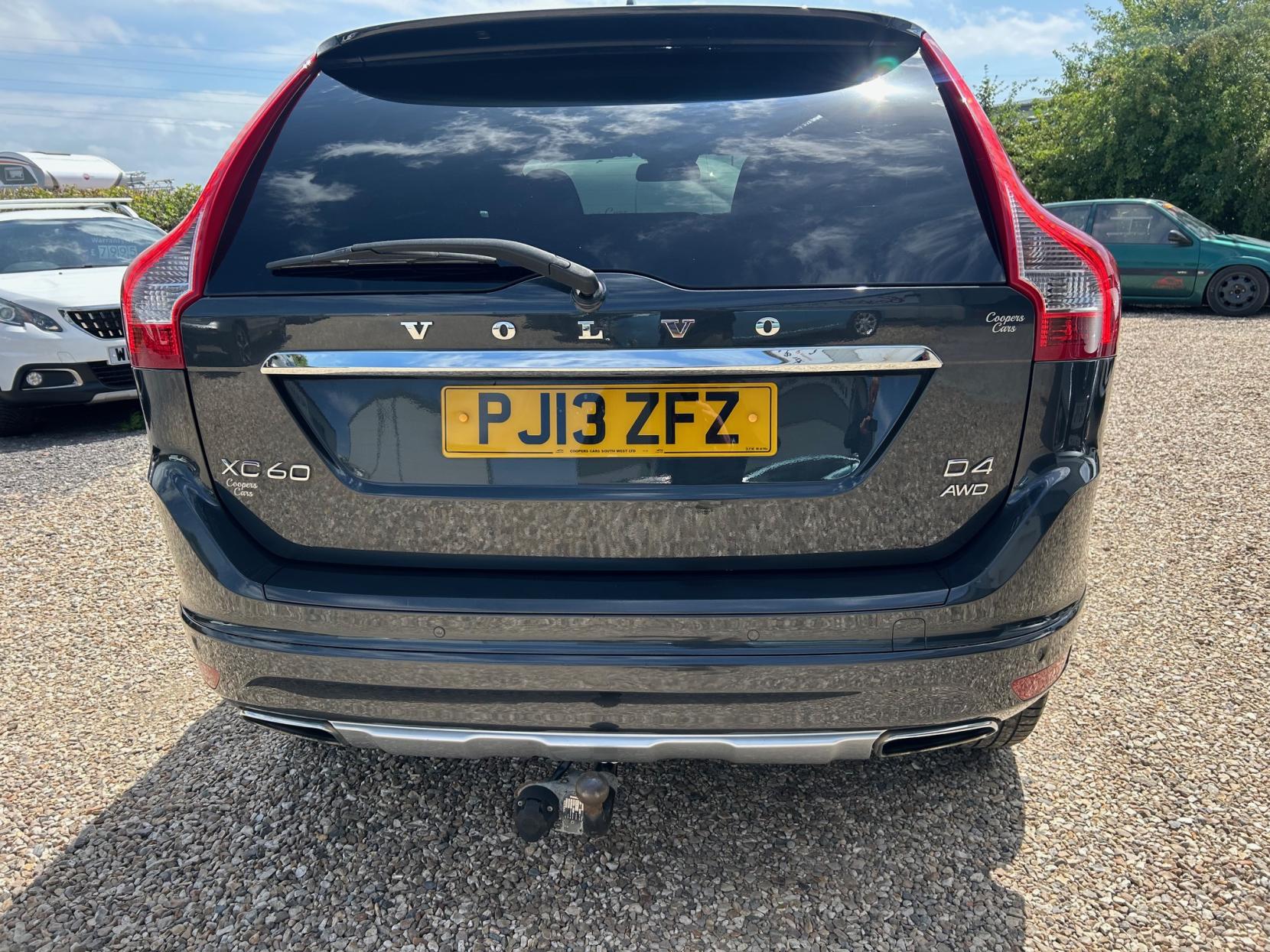 Volvo XC60 2.4 D4 SE SUV 5dr Diesel Manual AWD Euro 5 (s/s) (163 ps)