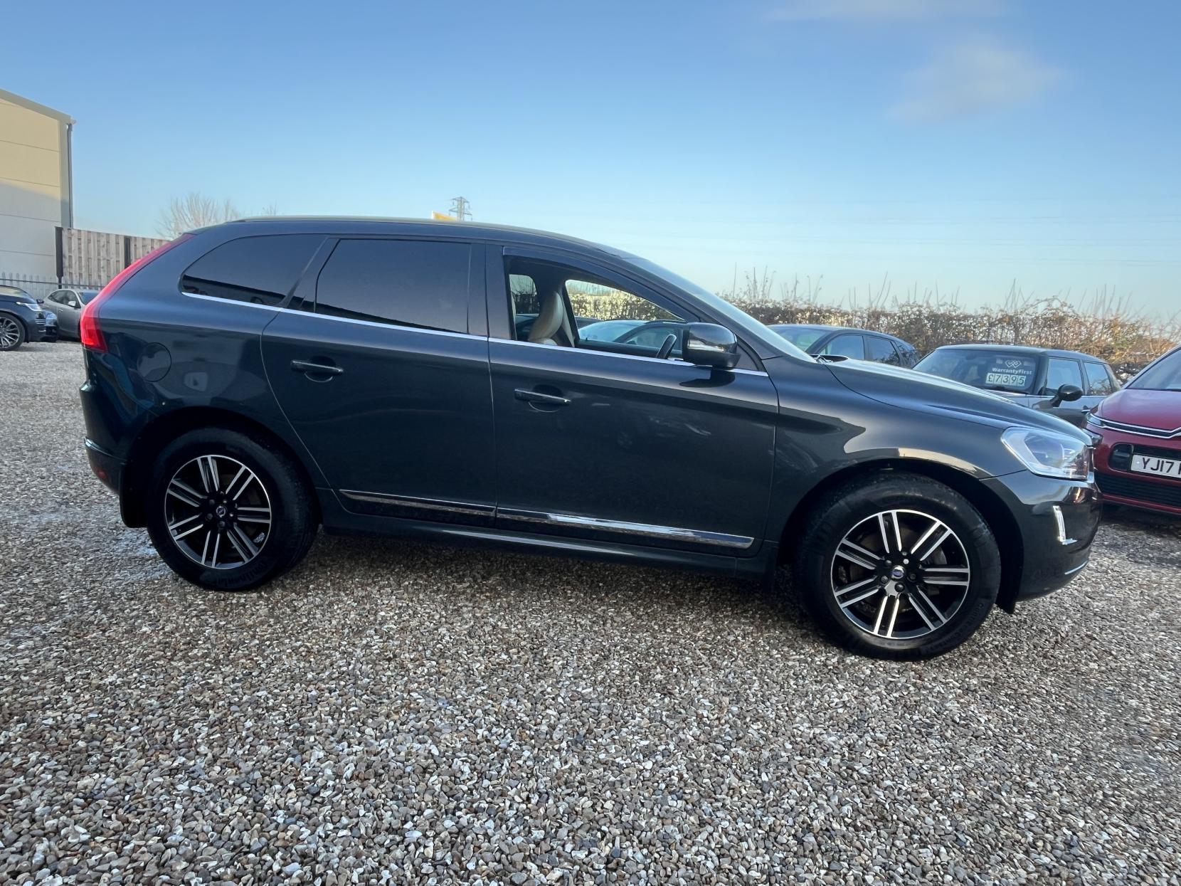 Volvo XC60 2.4 D4 SE Lux Nav SUV 5dr Diesel Auto AWD Euro 6 (s/s) (190 ps)