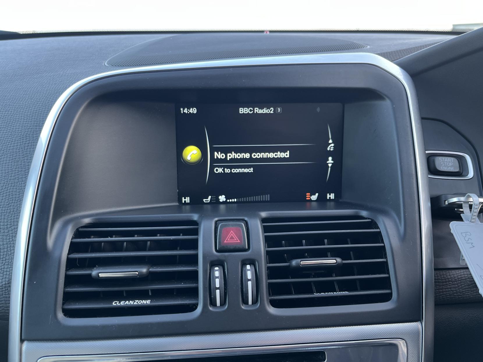 Volvo XC60 2.4 D4 SE Lux Nav SUV 5dr Diesel Auto AWD Euro 6 (s/s) (190 ps)