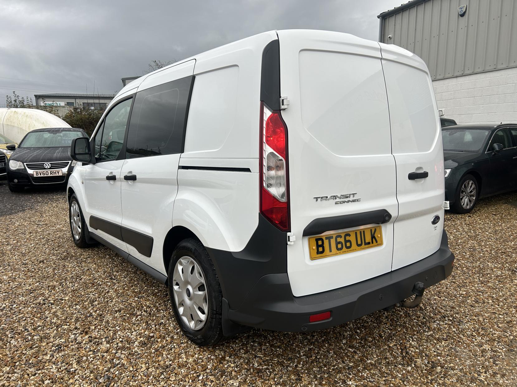Ford Transit Connect 1.5 TDCi 220 Trend Panel Van 5dr Diesel Manual L1 H1 (124 g/km, 99 bhp)